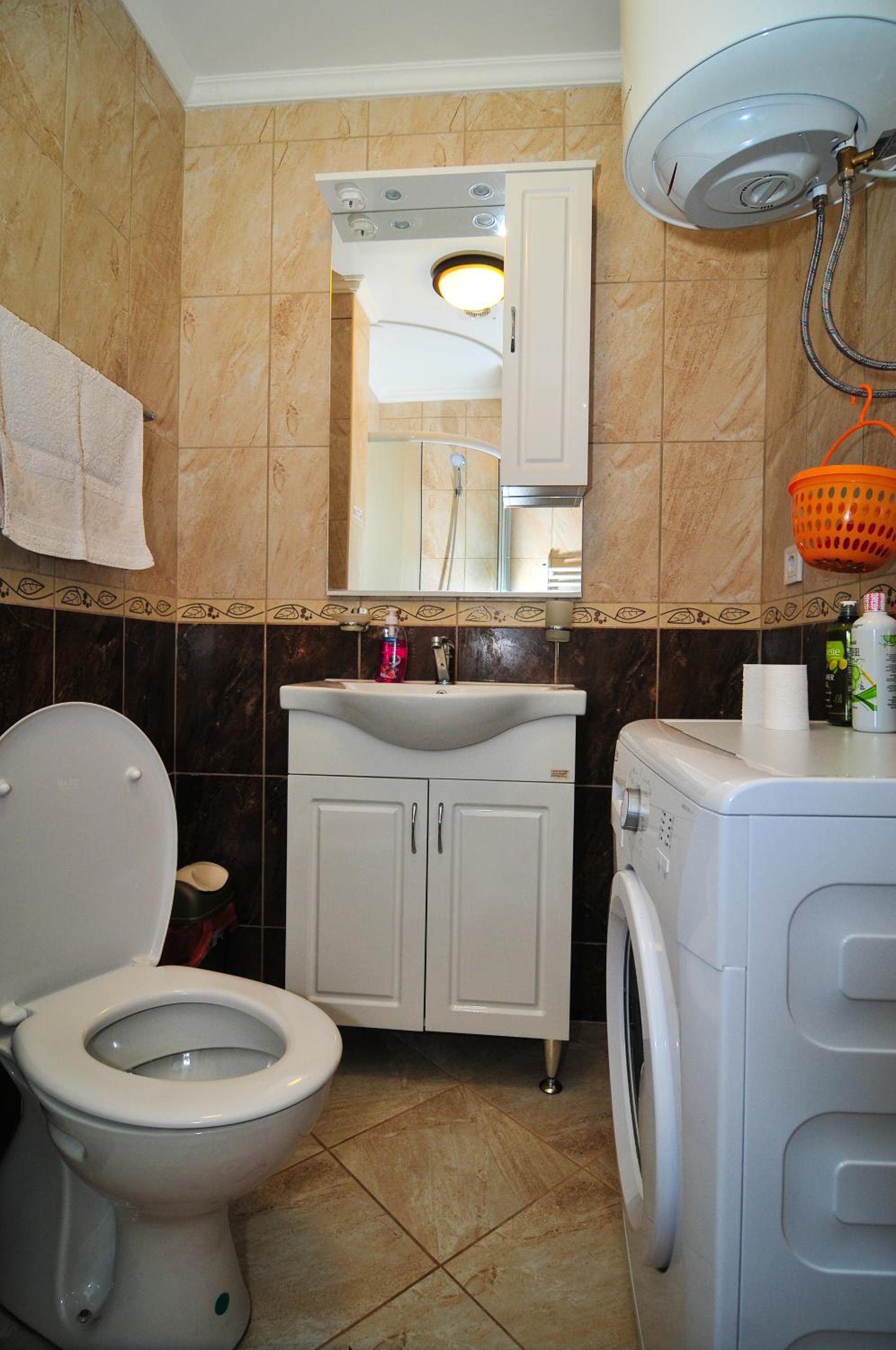 Photo 7