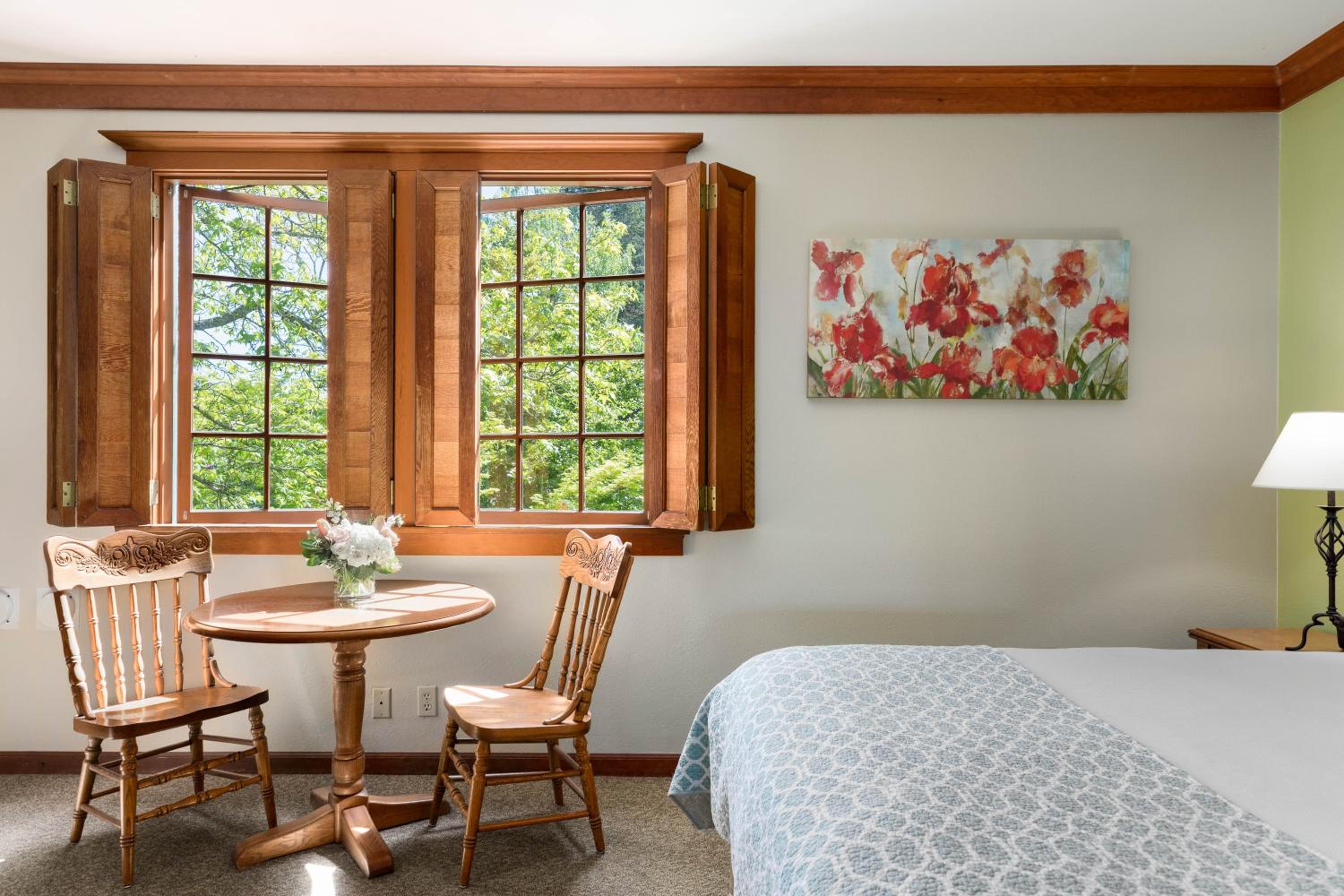 The La Conner Inn