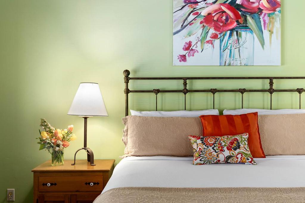The La Conner Inn