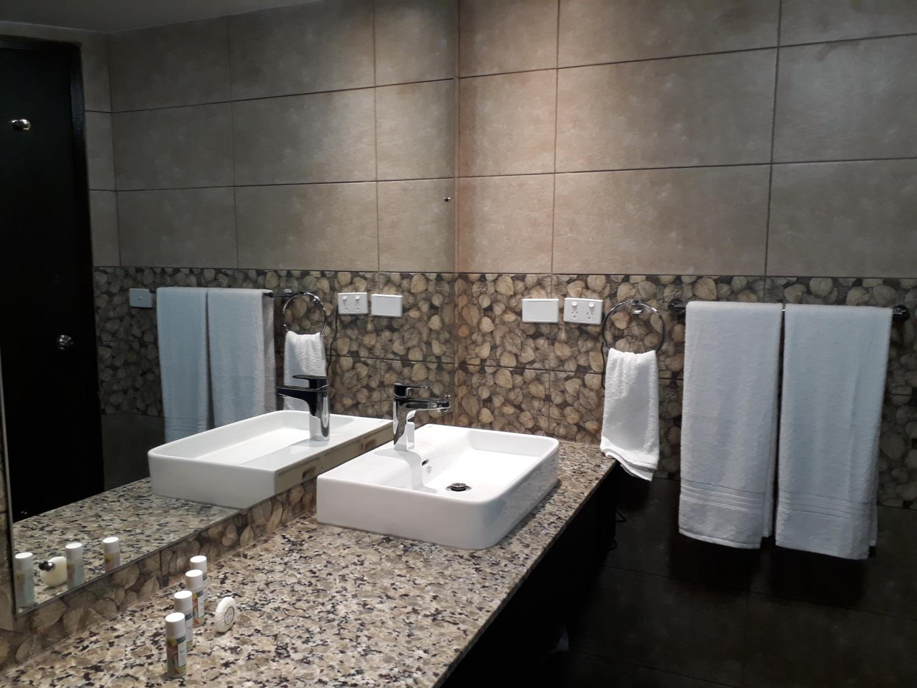 Yadua Bay Resort & Villas