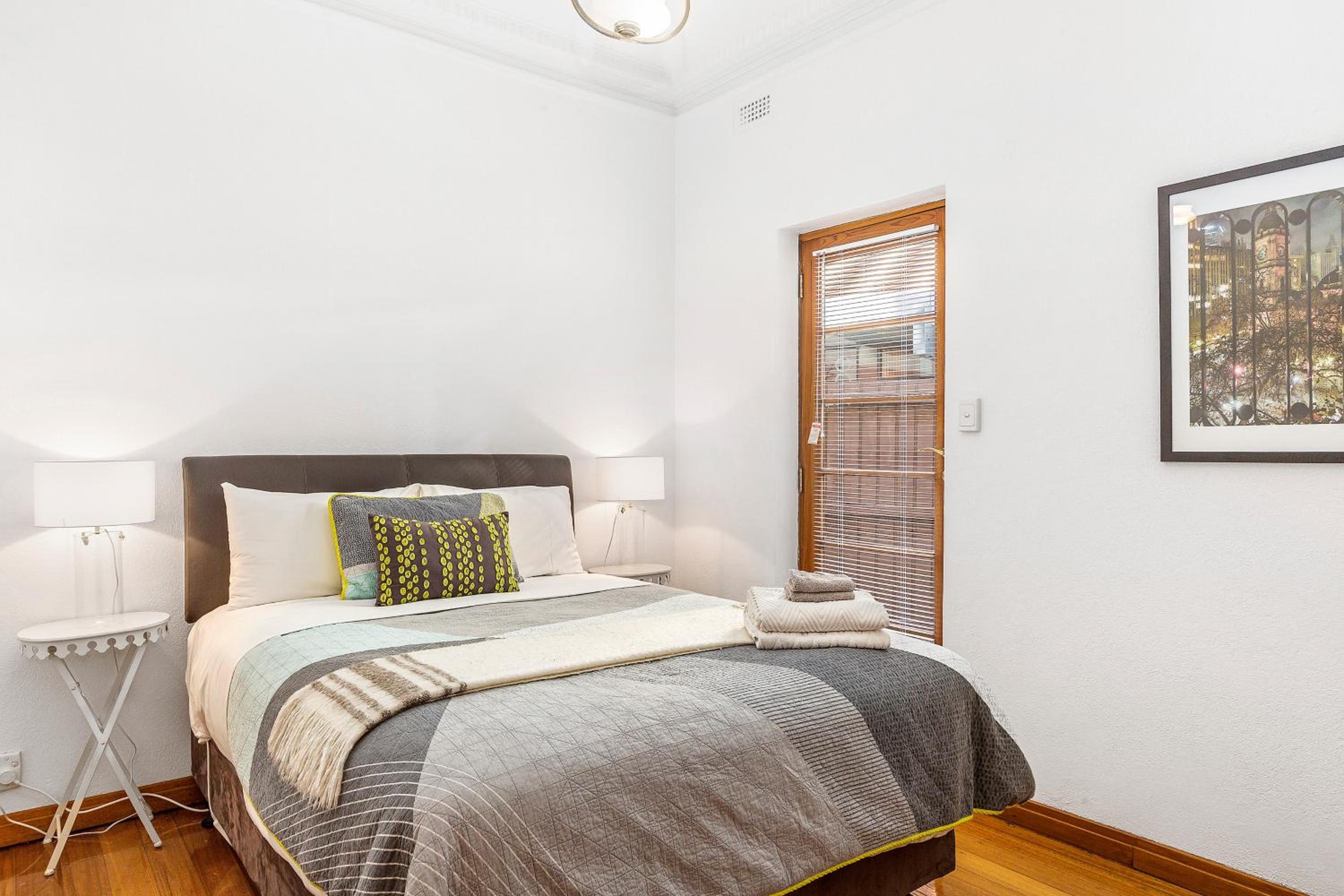 Captains Retreat Apartments and Cottages