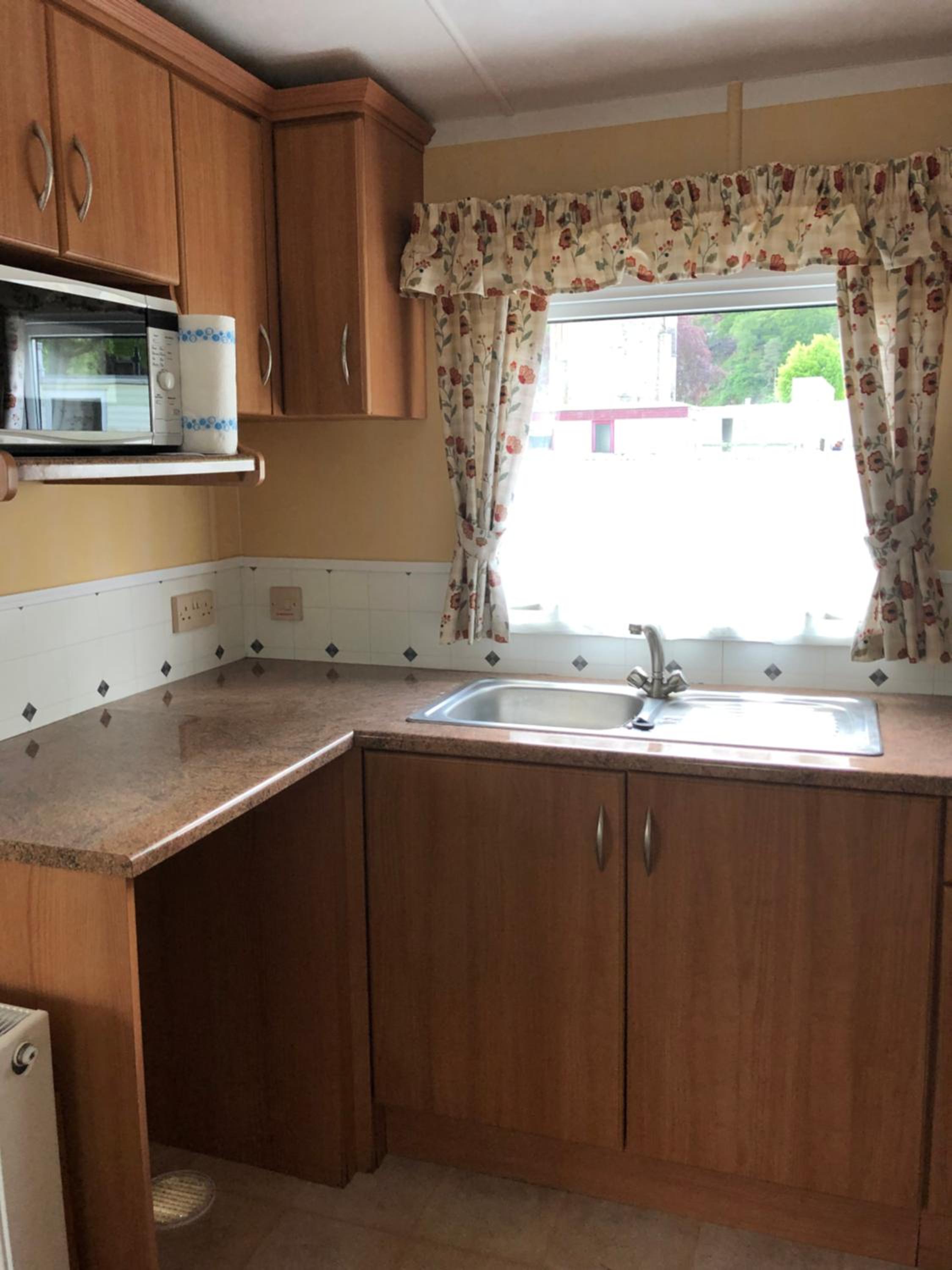 40 Glenfinart Caravan Park