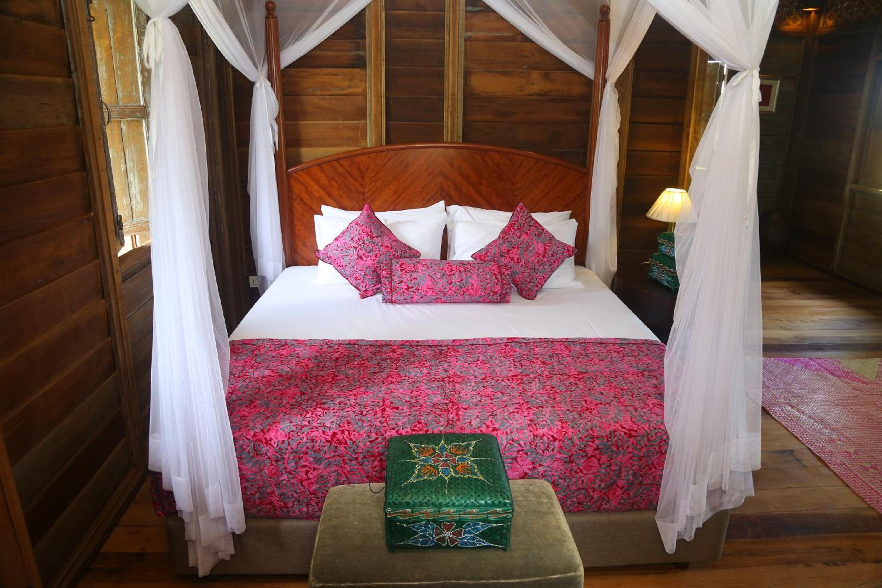 Kunang Kunang Heritage Villas