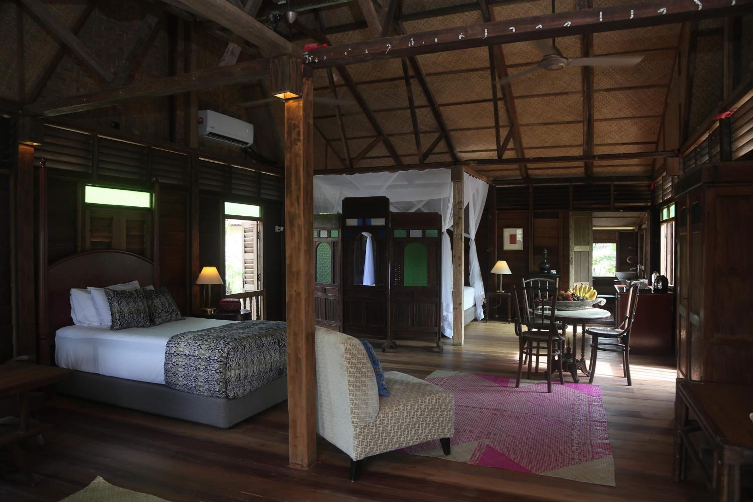 Kunang Kunang Heritage Villas