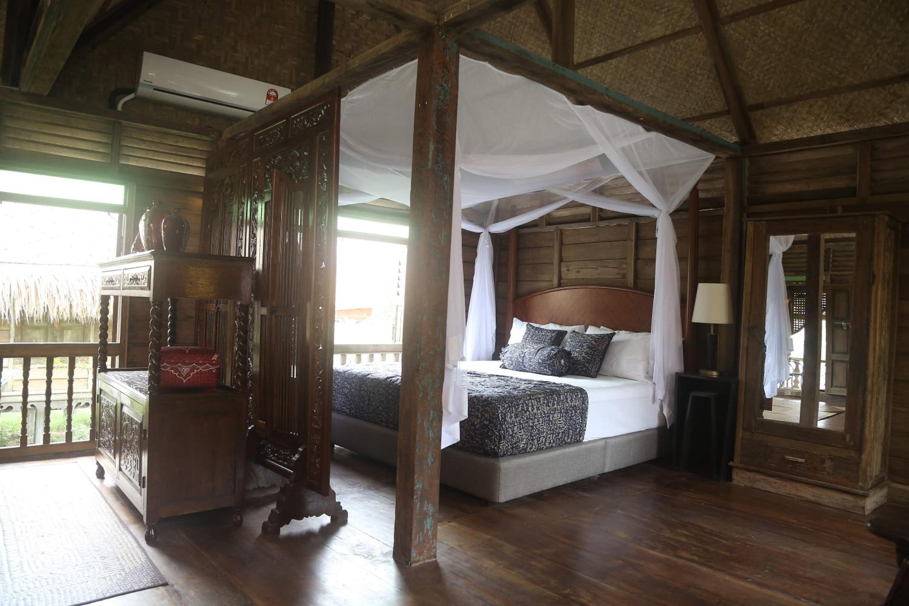 Kunang Kunang Heritage Villas