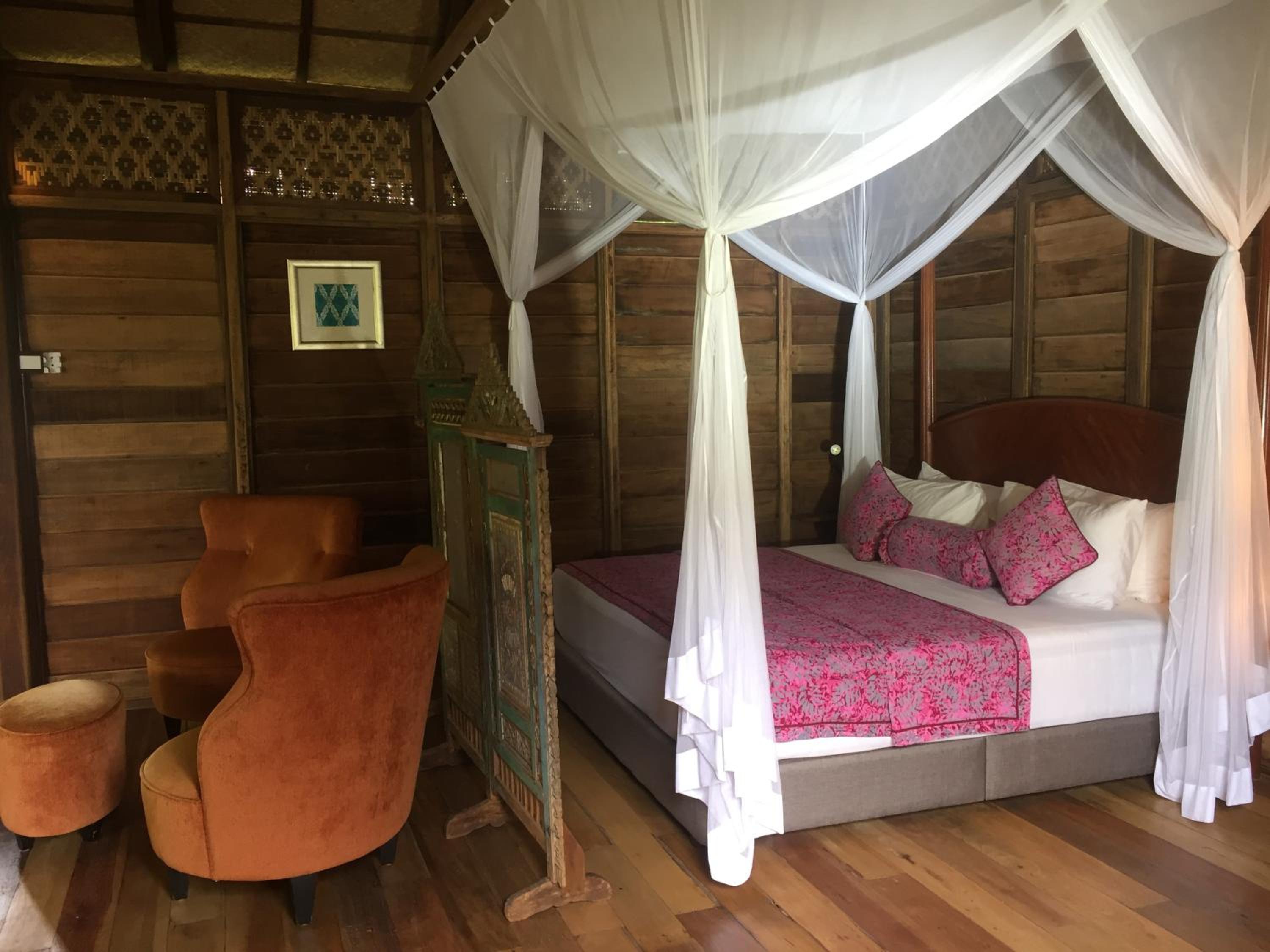 Kunang Kunang Heritage Villas