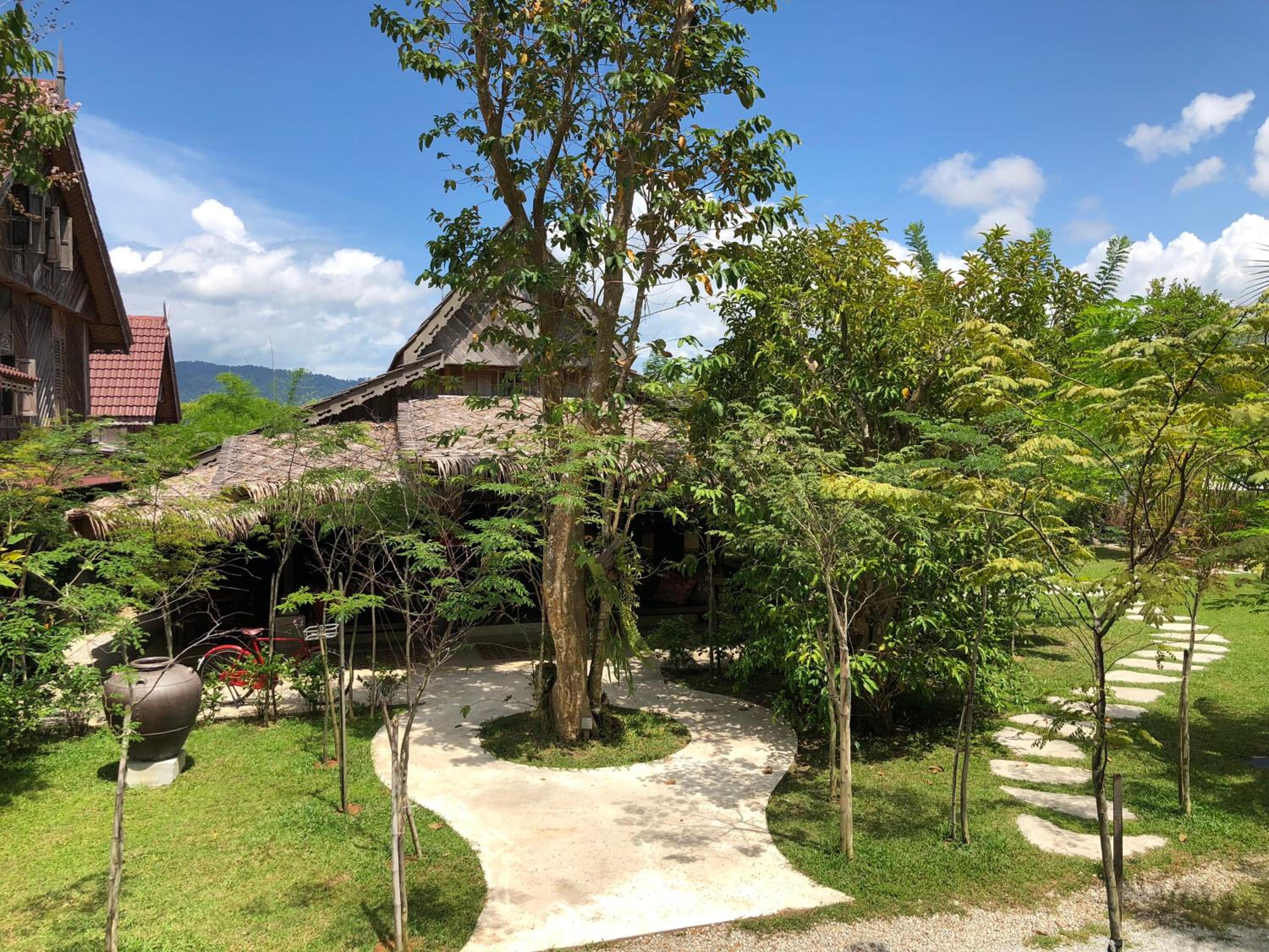 Kunang Kunang Heritage Villas