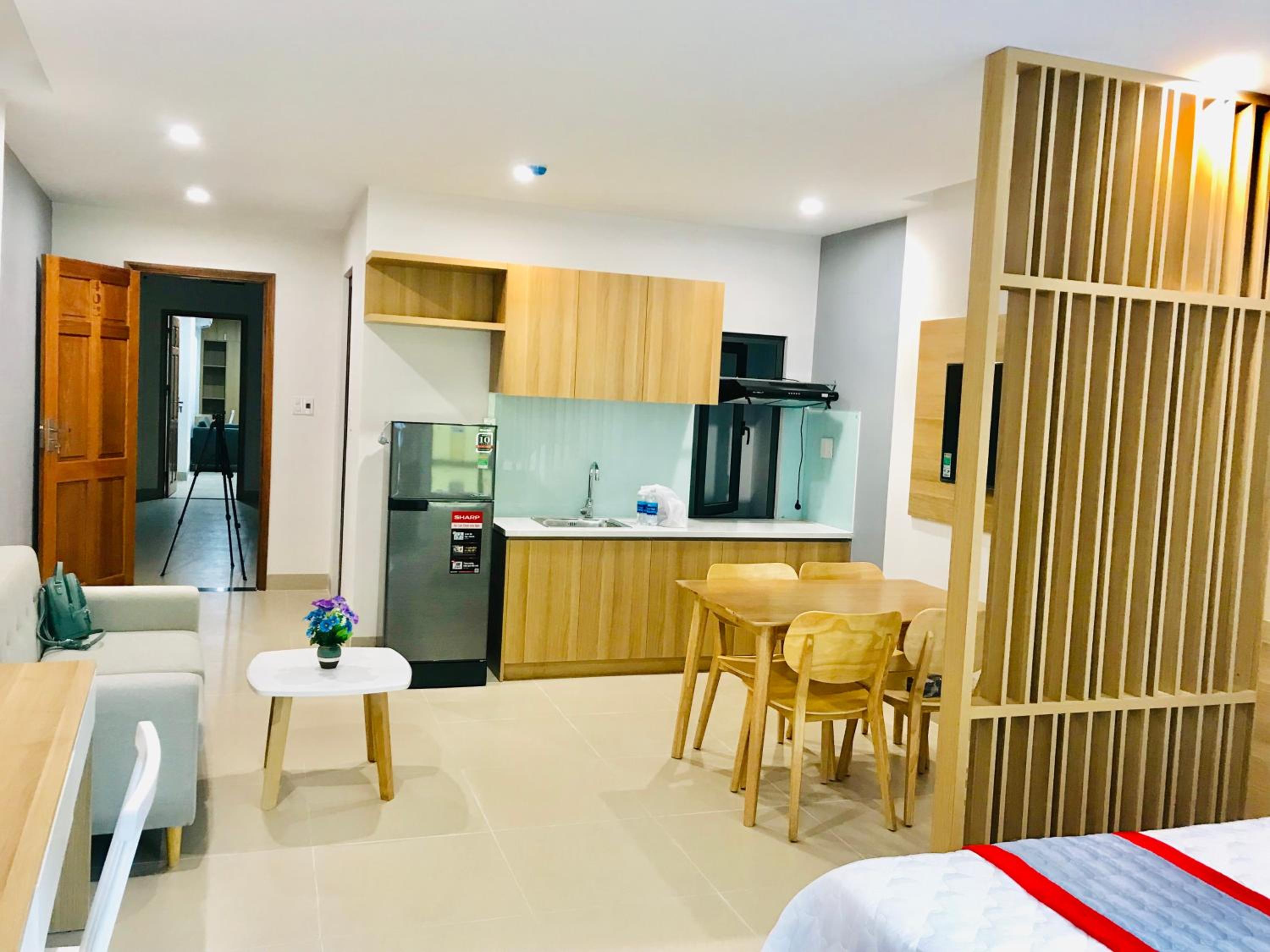 Hà Linh Apartment view 2