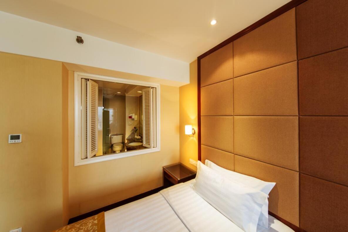 Yantai Meiya International ApartHotel (Previous Ramada Plaza)