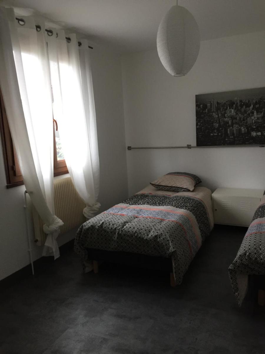 Sous la tour, photo 18