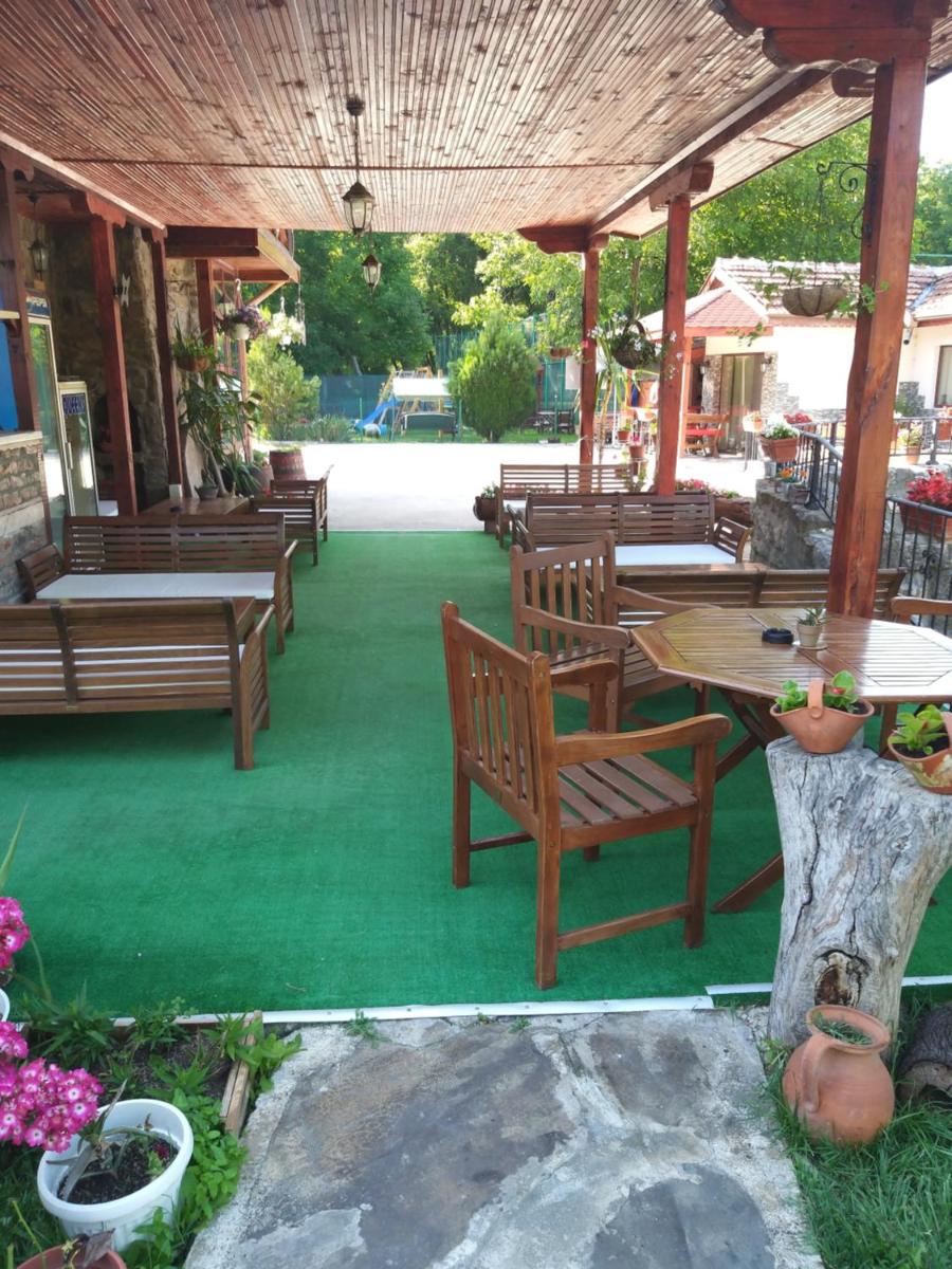 Guest House 