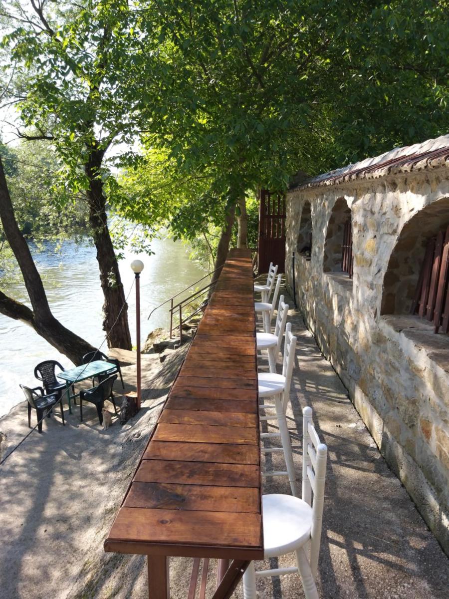 Guest House 