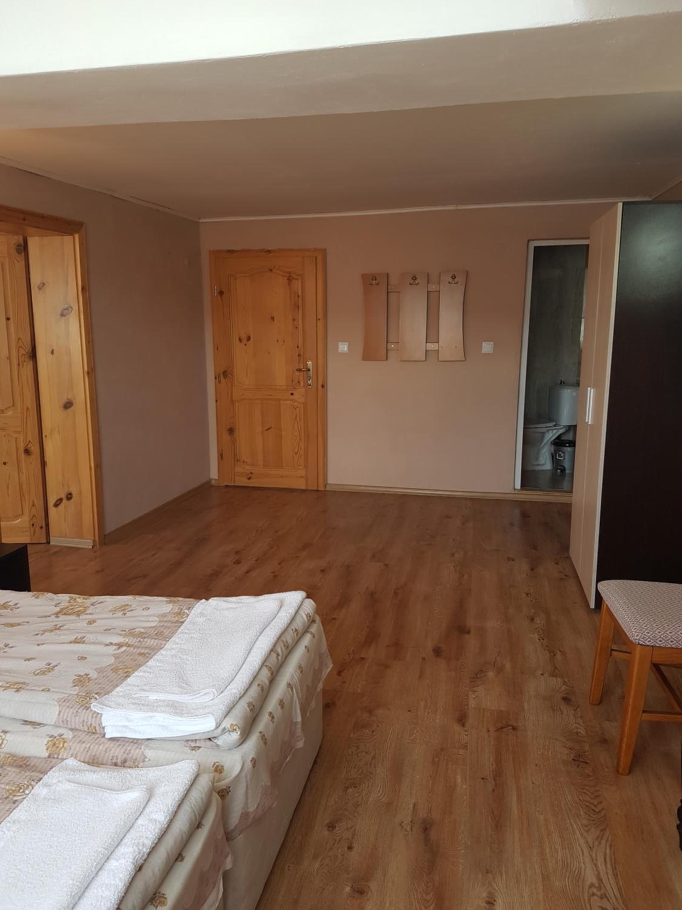 Yana Guest House