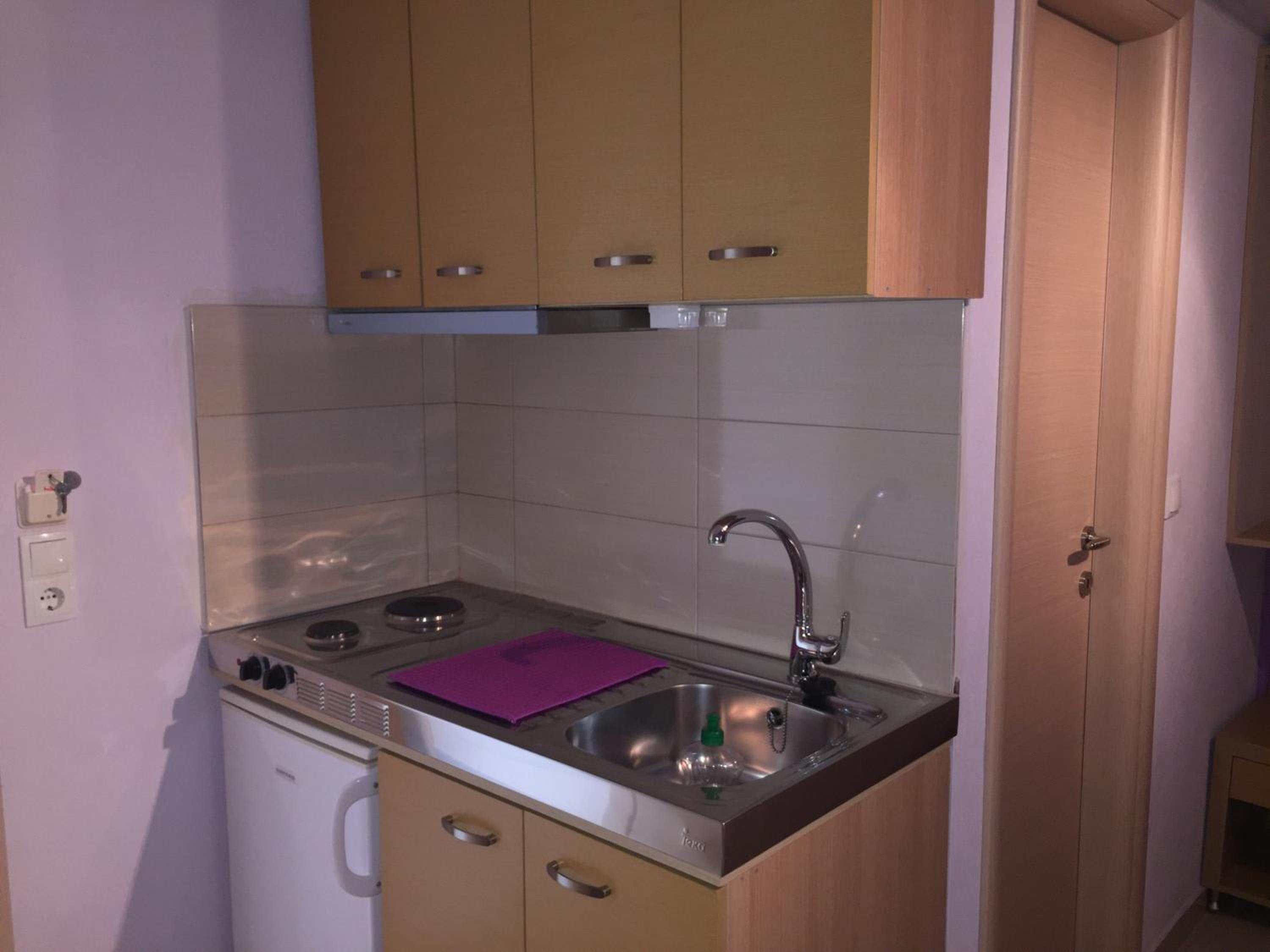 Dimis Studios and Apartments