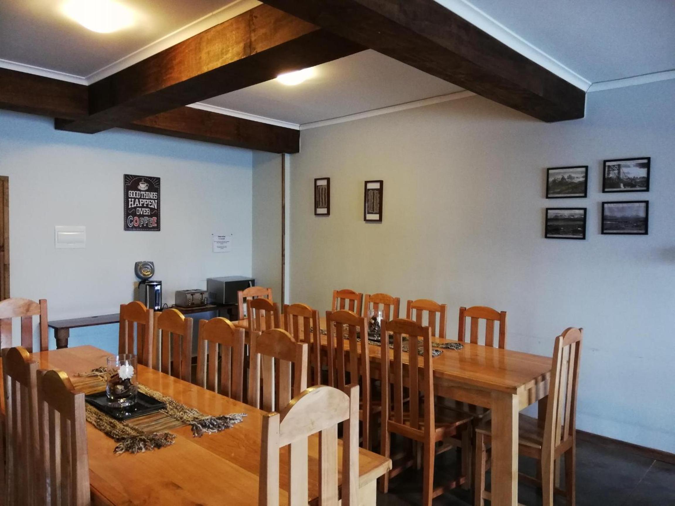 Hostal La Base
