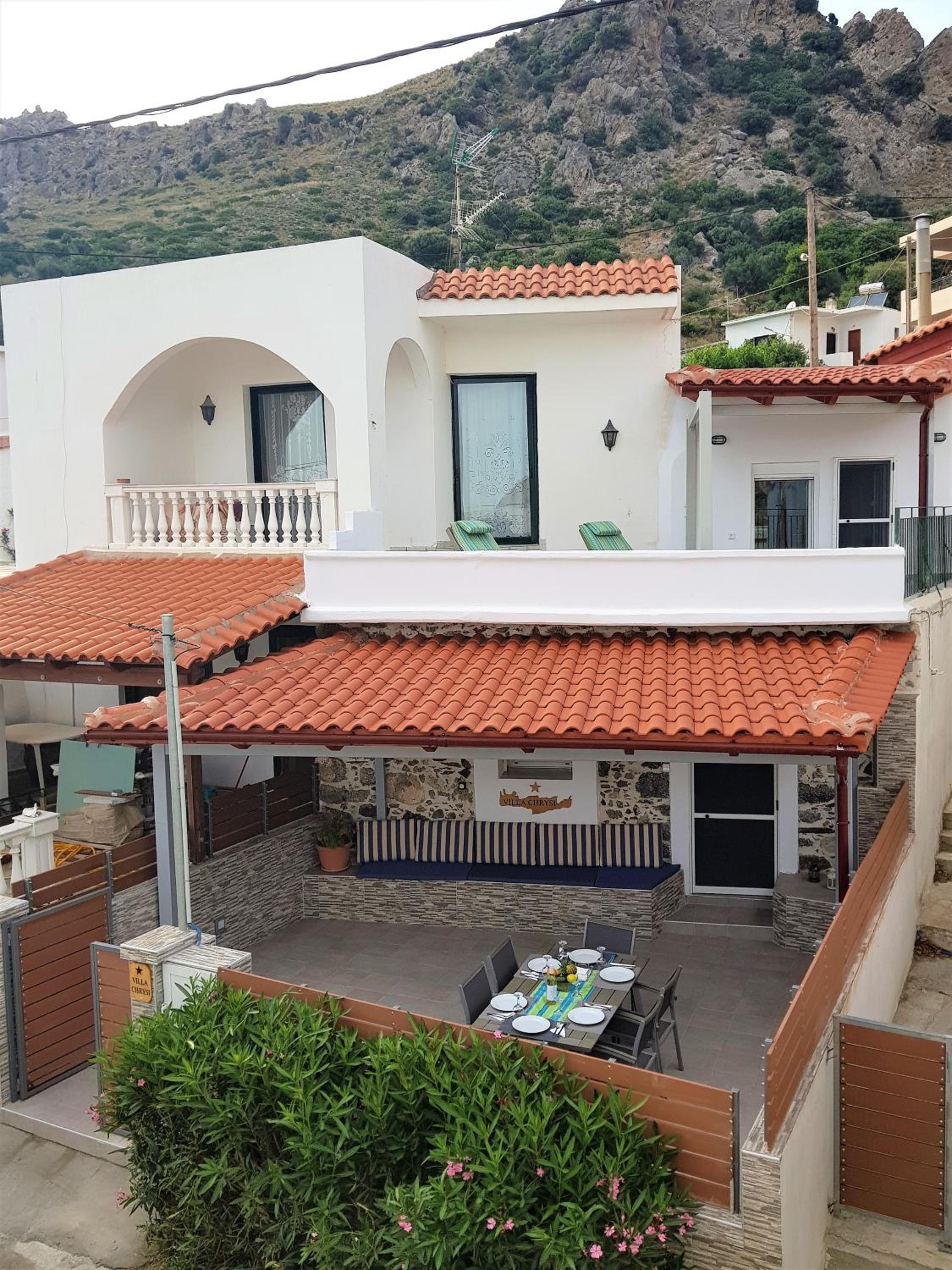 VILLA CHRYSI