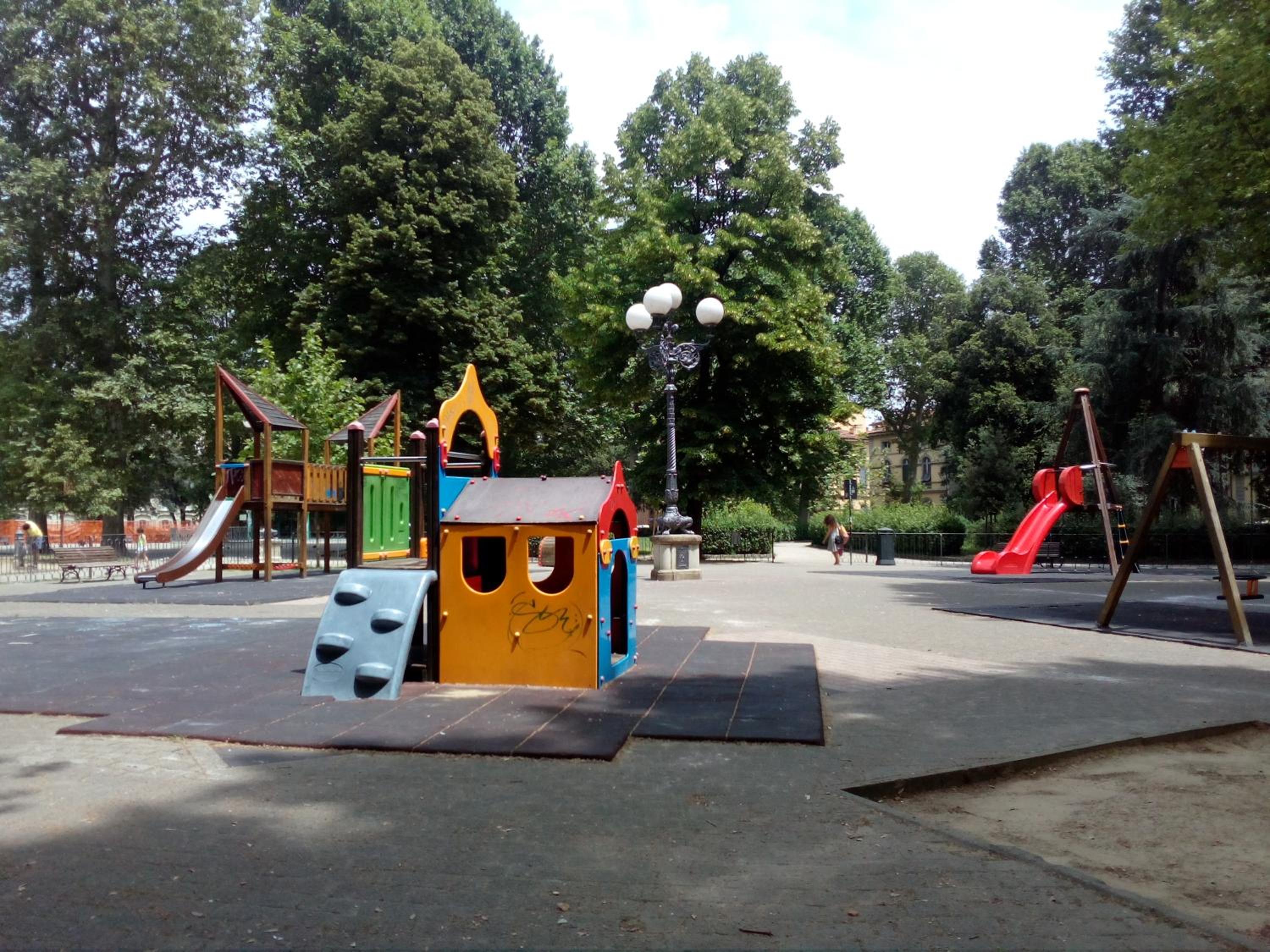 Giardino D'Azeglio Locazione Turistica