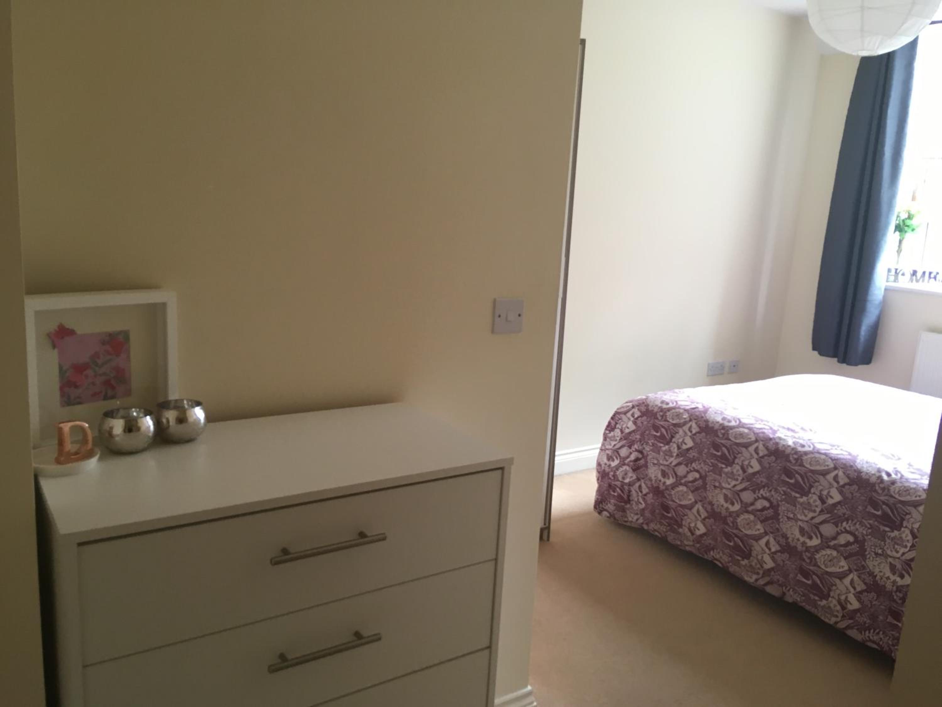 Superb Peaceful 1 bed apartment in St George. view 4