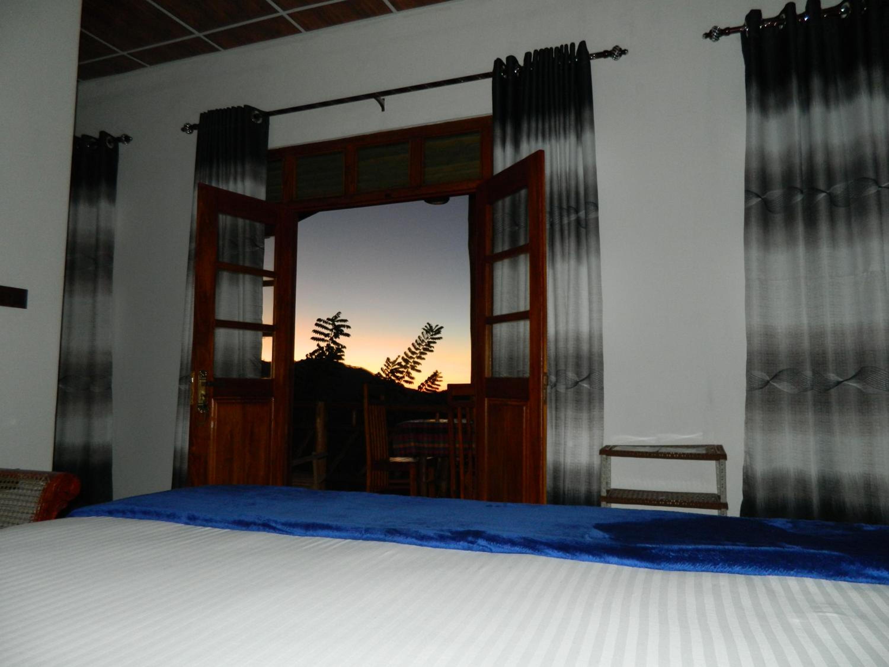 Photo 24