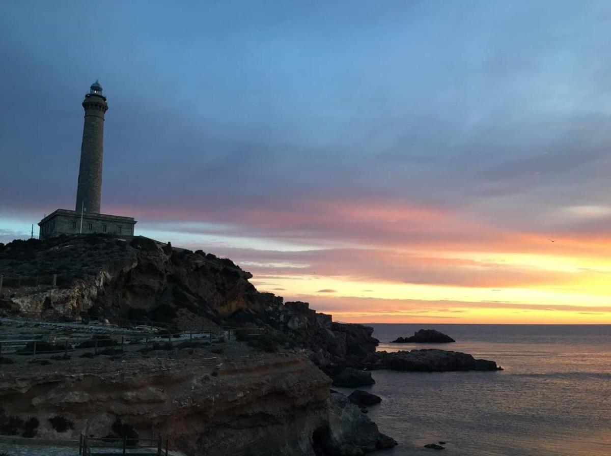 Hotel Golden Dreams Apartment - Image 1