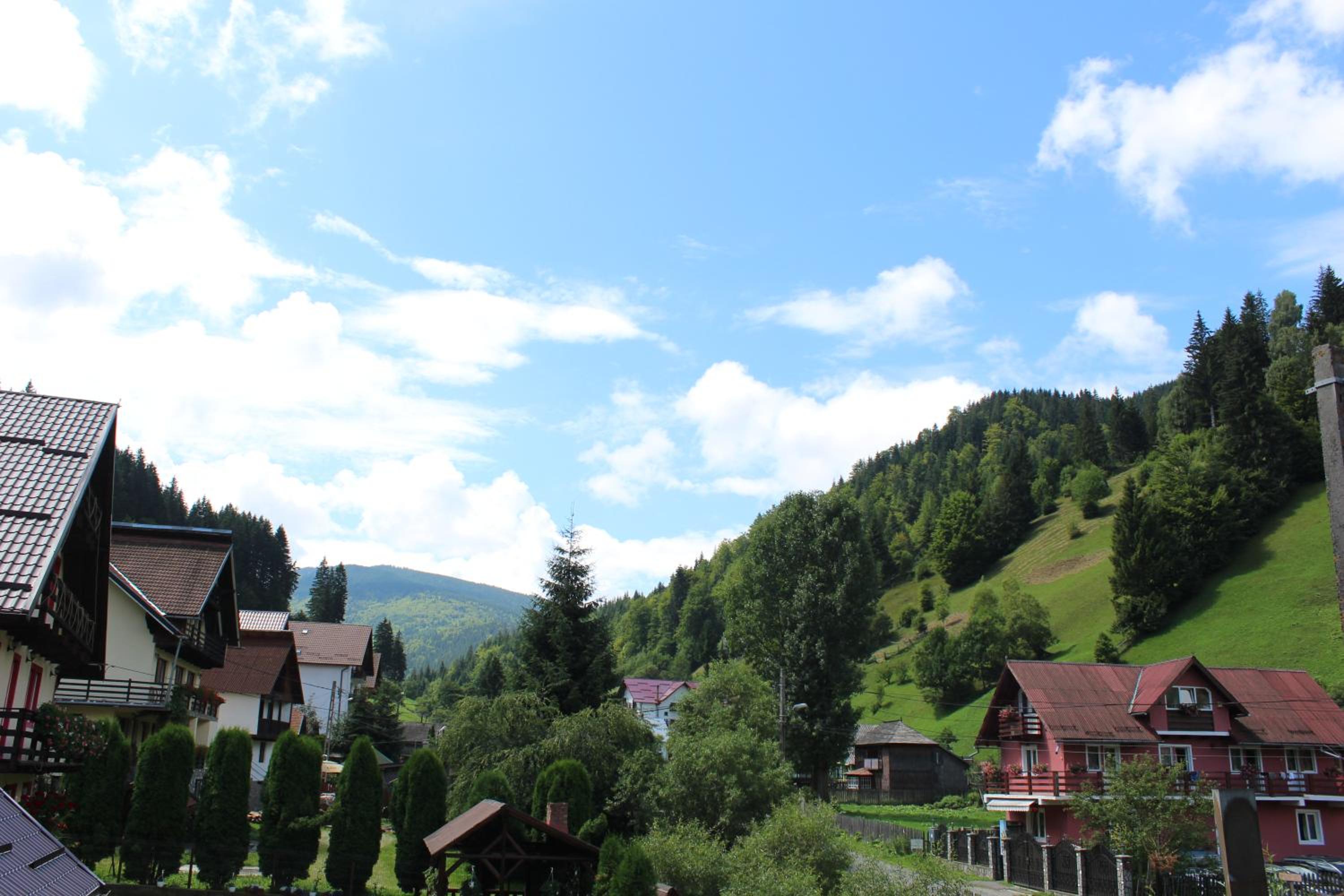Piscul Muntelui view 5