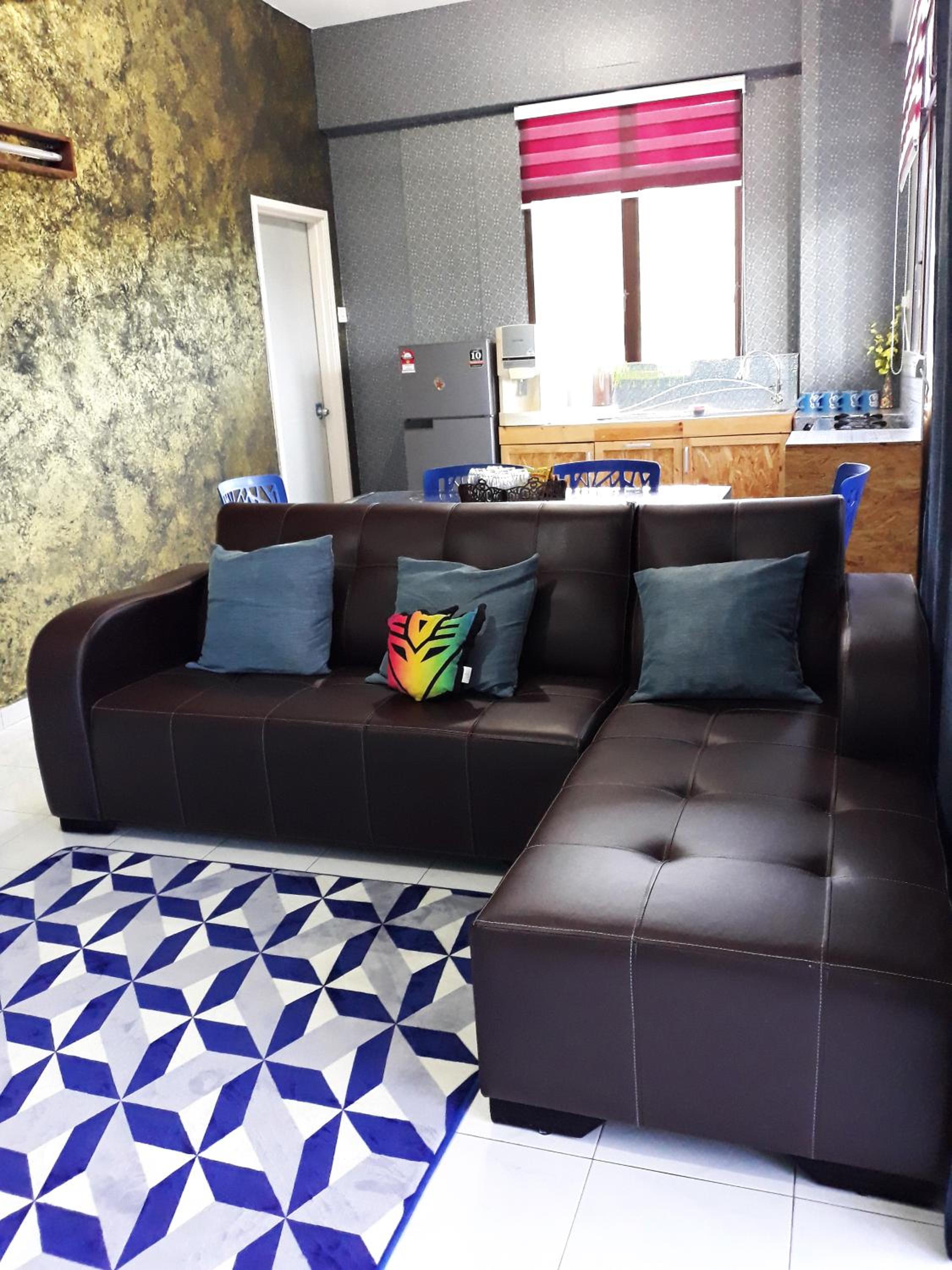 Minimalist Studio Apartment photo 8