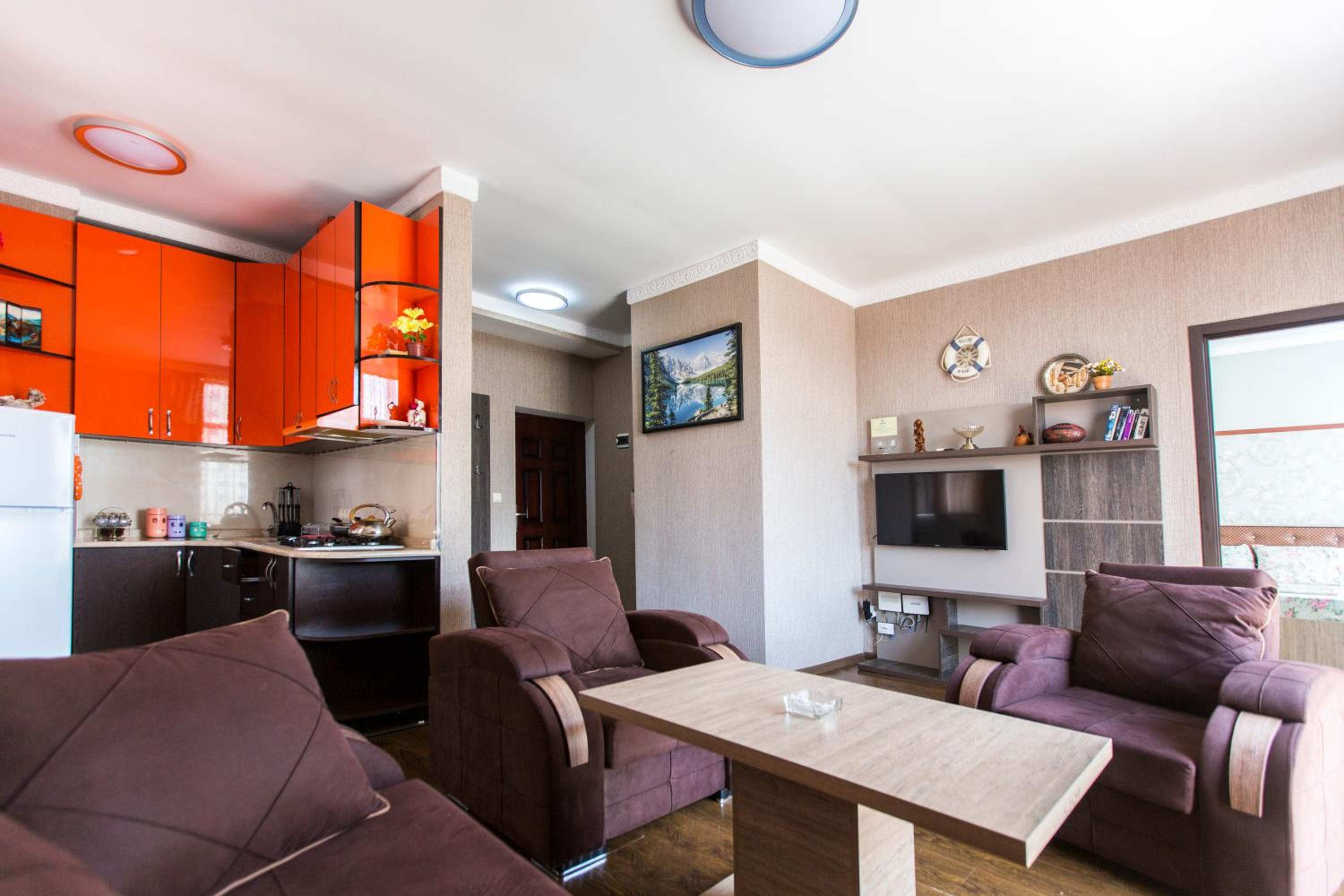 Apartament on Rustaveli view 4