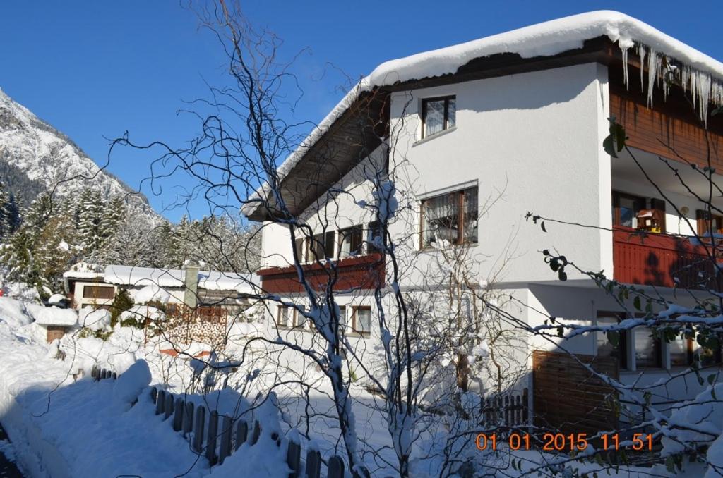 Photo 24