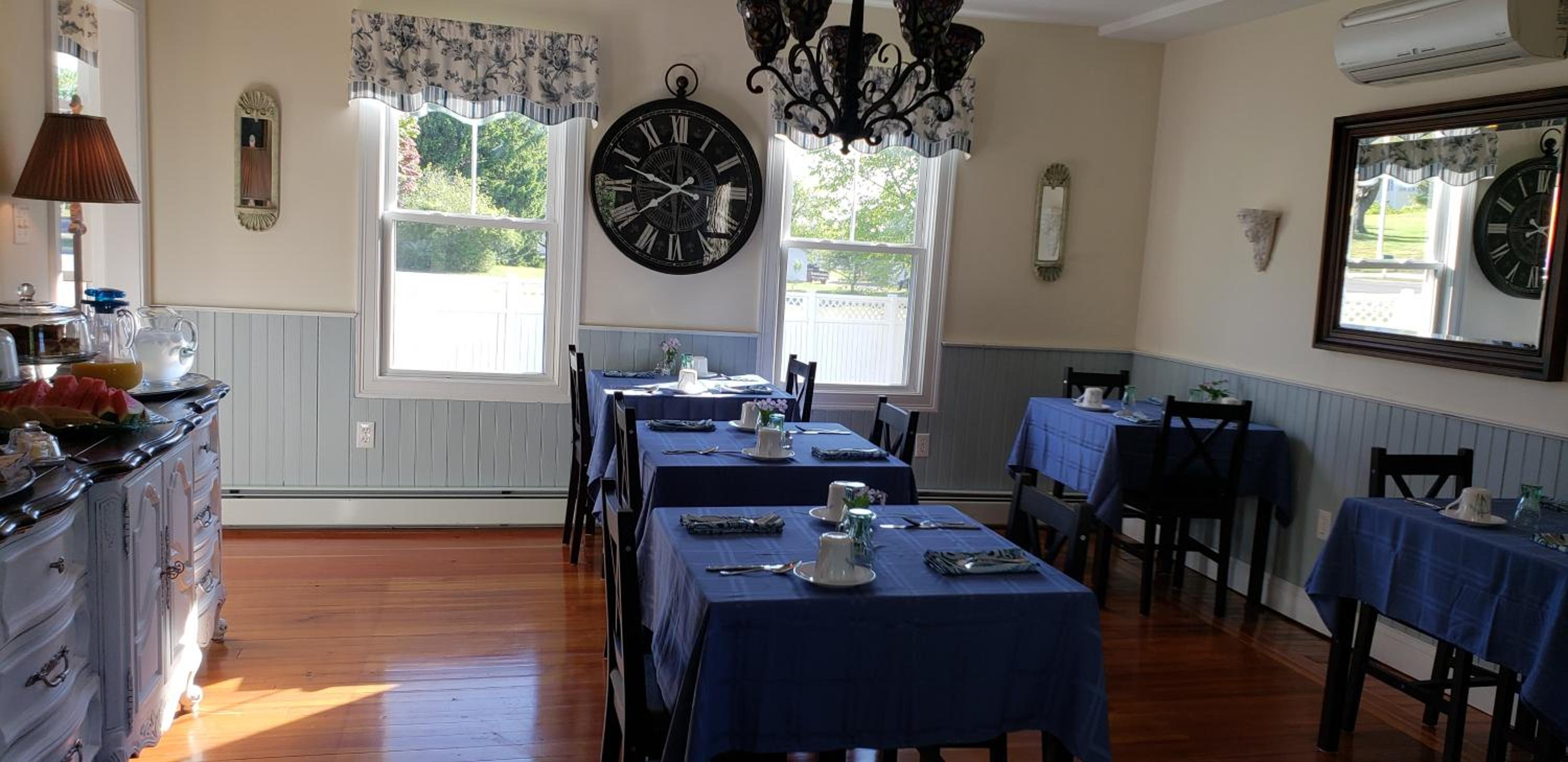 Elmere House Bed & Breakfast