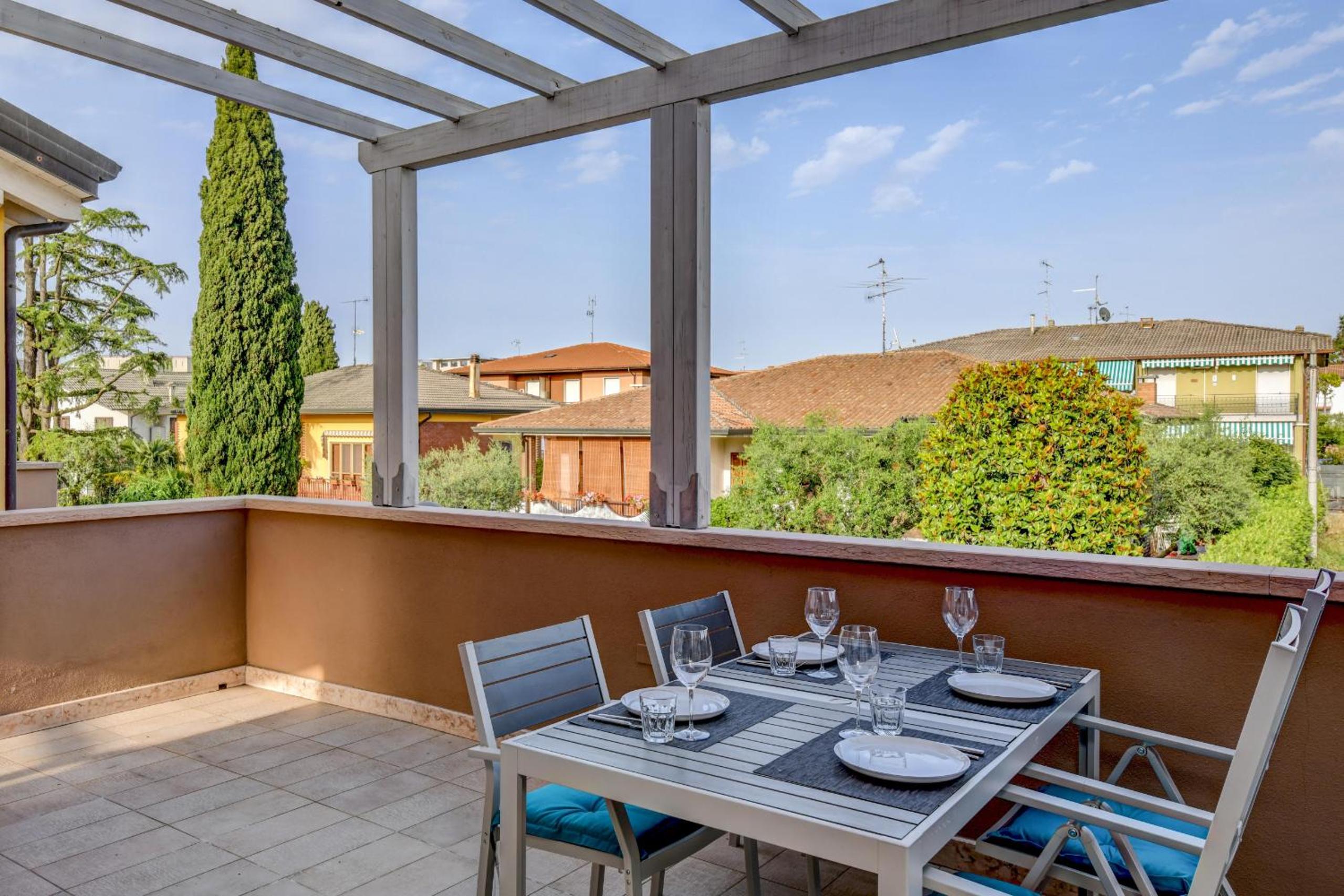 My Peschiera Family Home Deluxe view 4