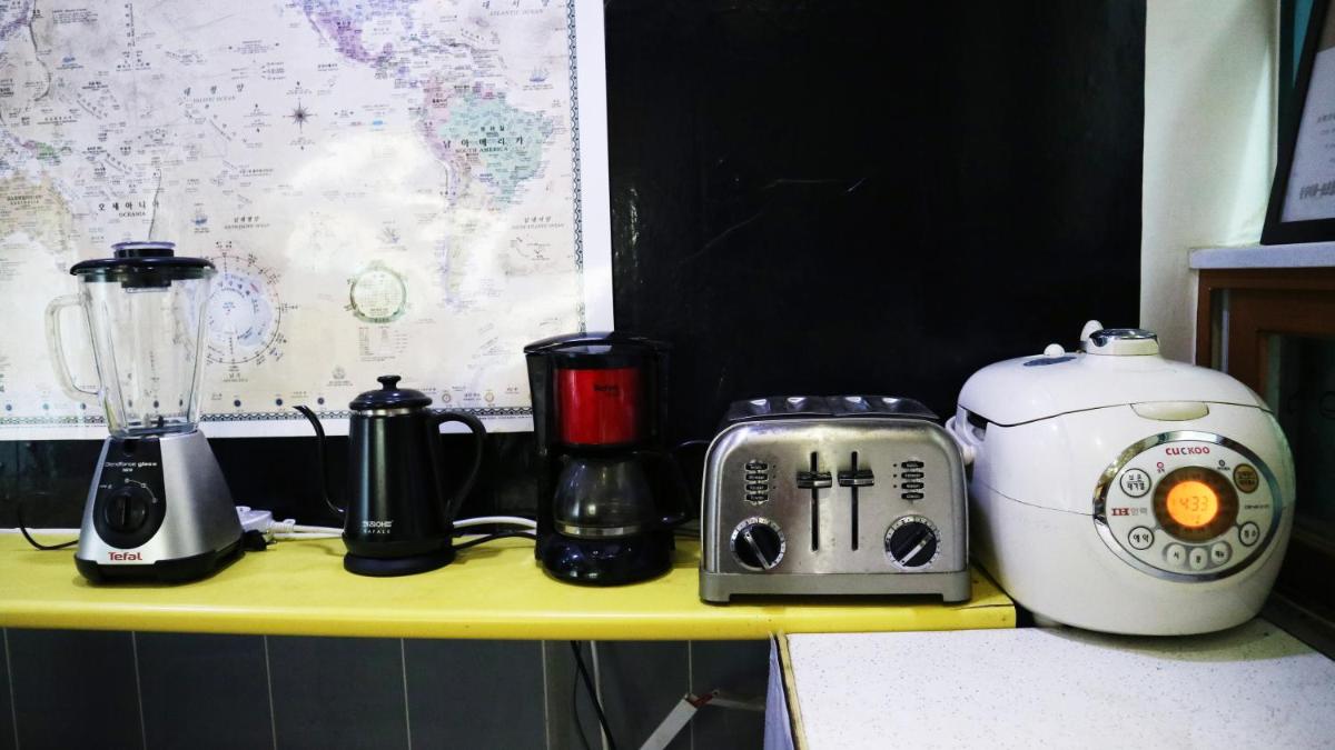 Hostel Korea - Original