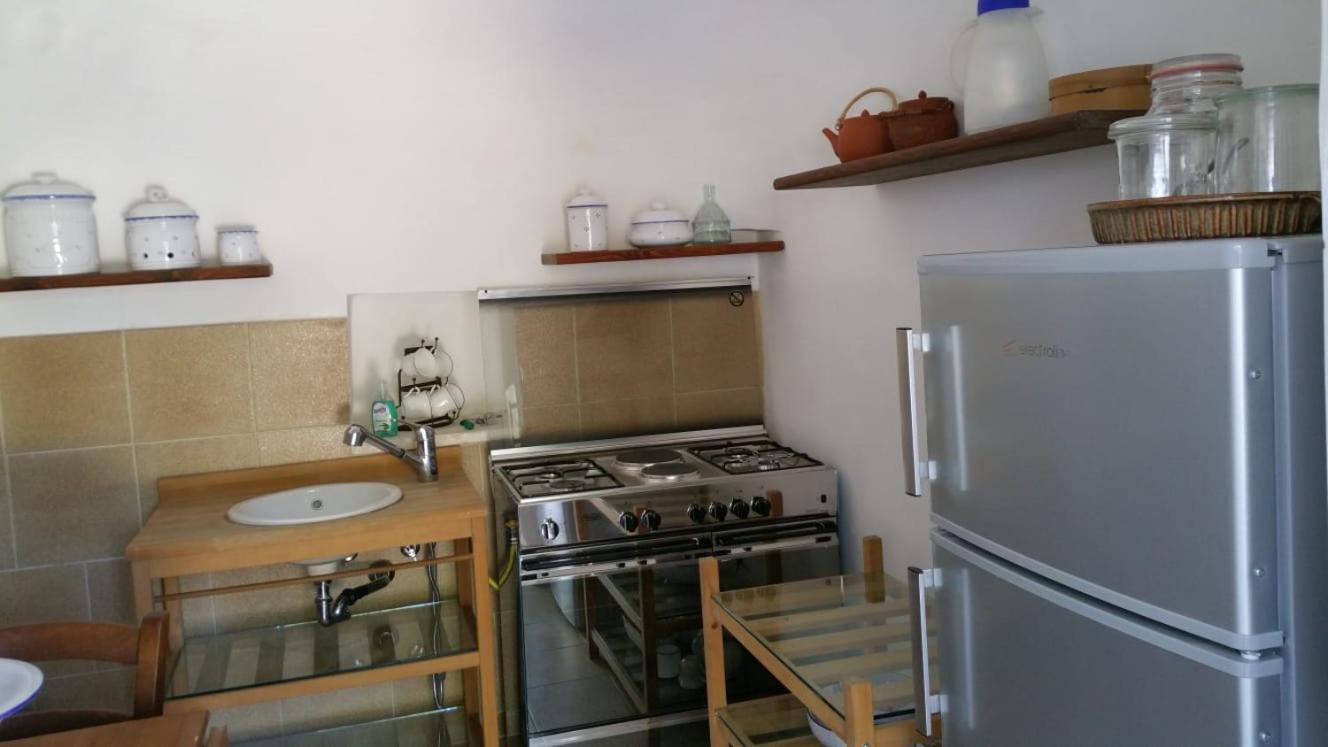 Ostuni, Trullo Laveneziana per 8 ospiti intera struttura con piscina esclusiva