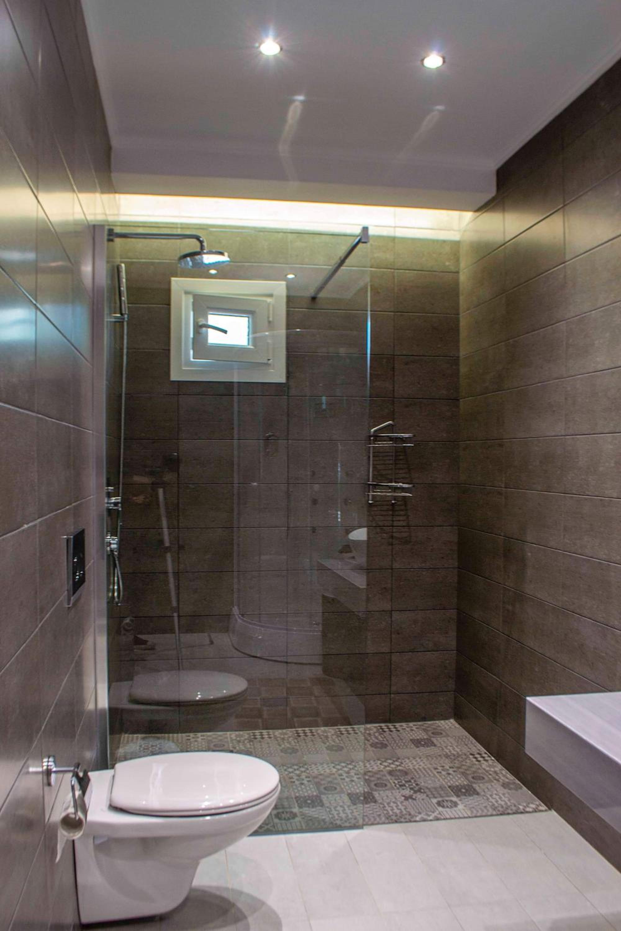 Milonas House Apartments