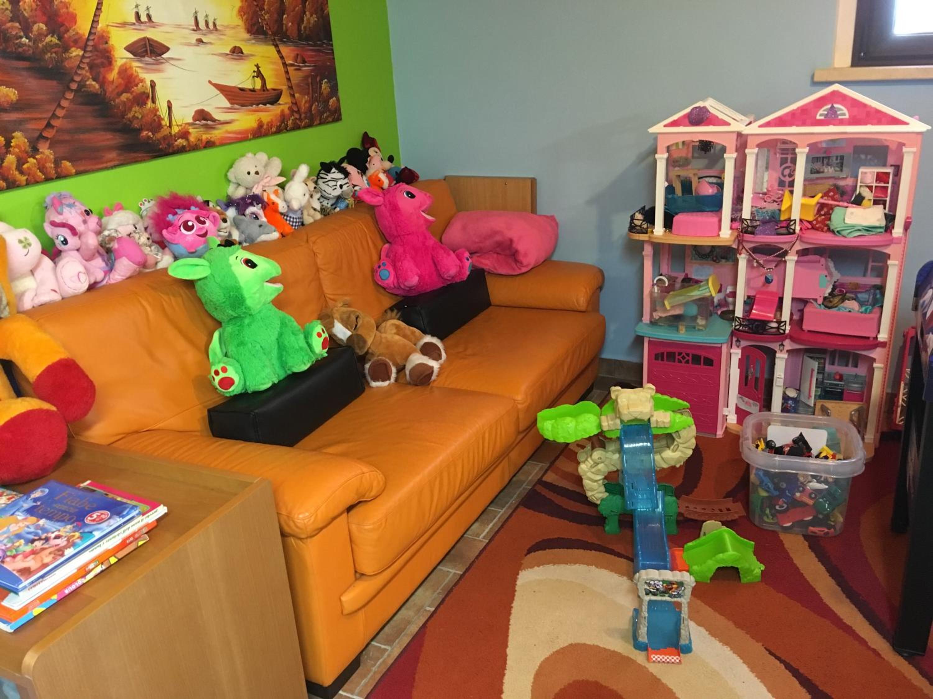 Photo 25