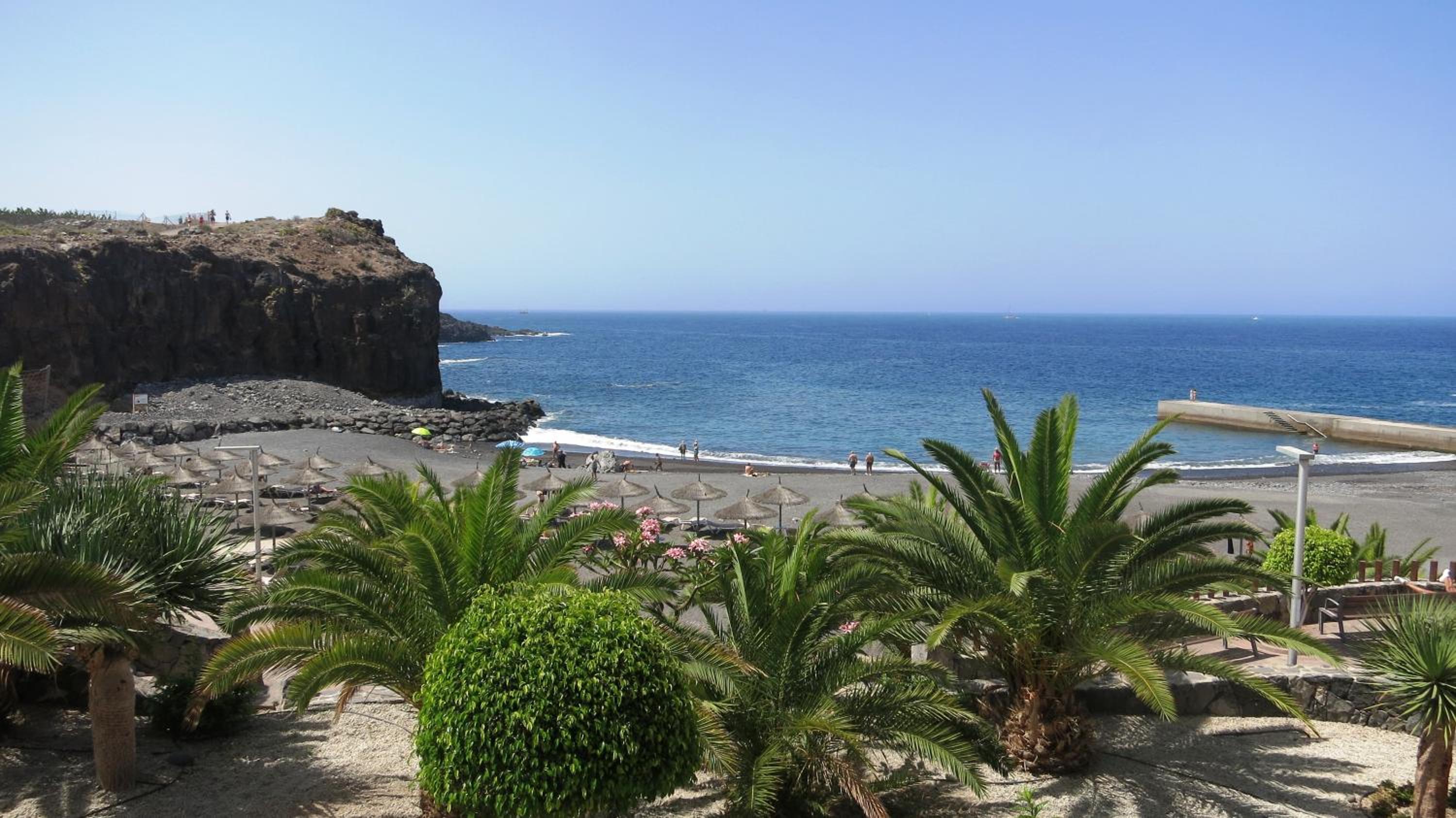 100 meters from the ocean view 2