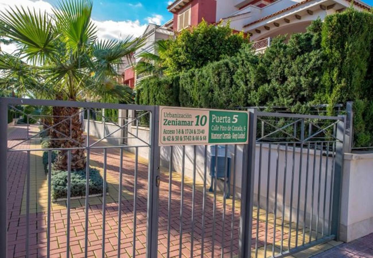 APARTAMENTO "CARMEN" Zeniamar view 2