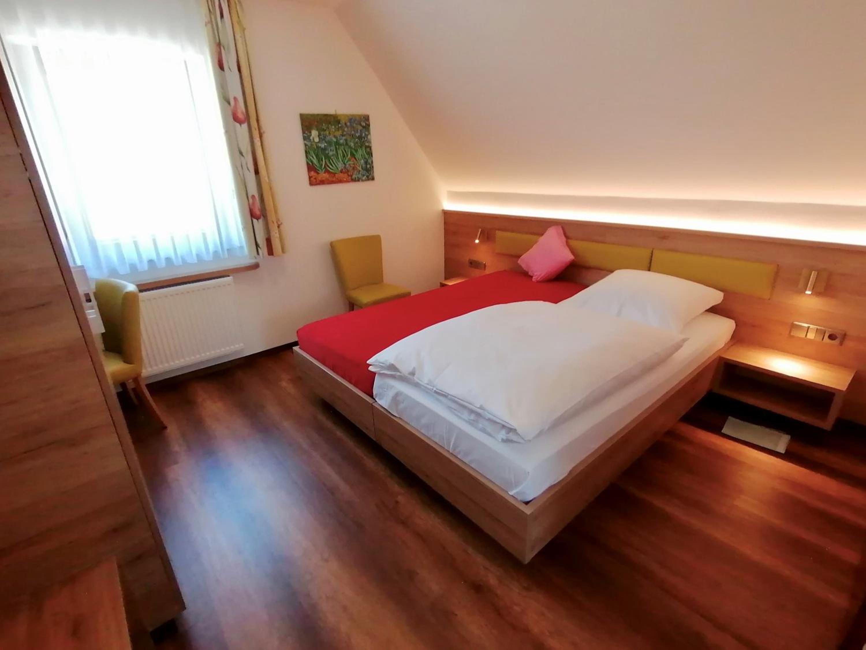 Hotel-Gasthaus zur Eiche view 2