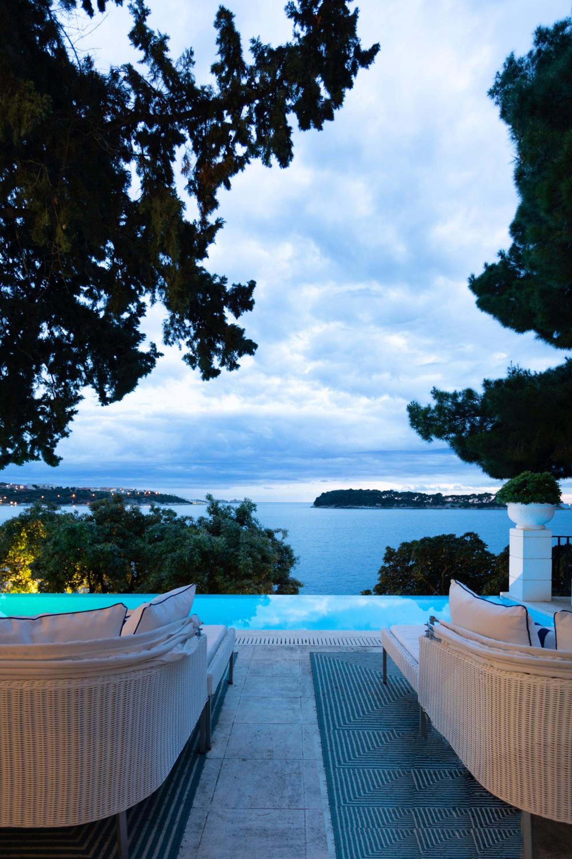 Villa Mey's Place On The Beach