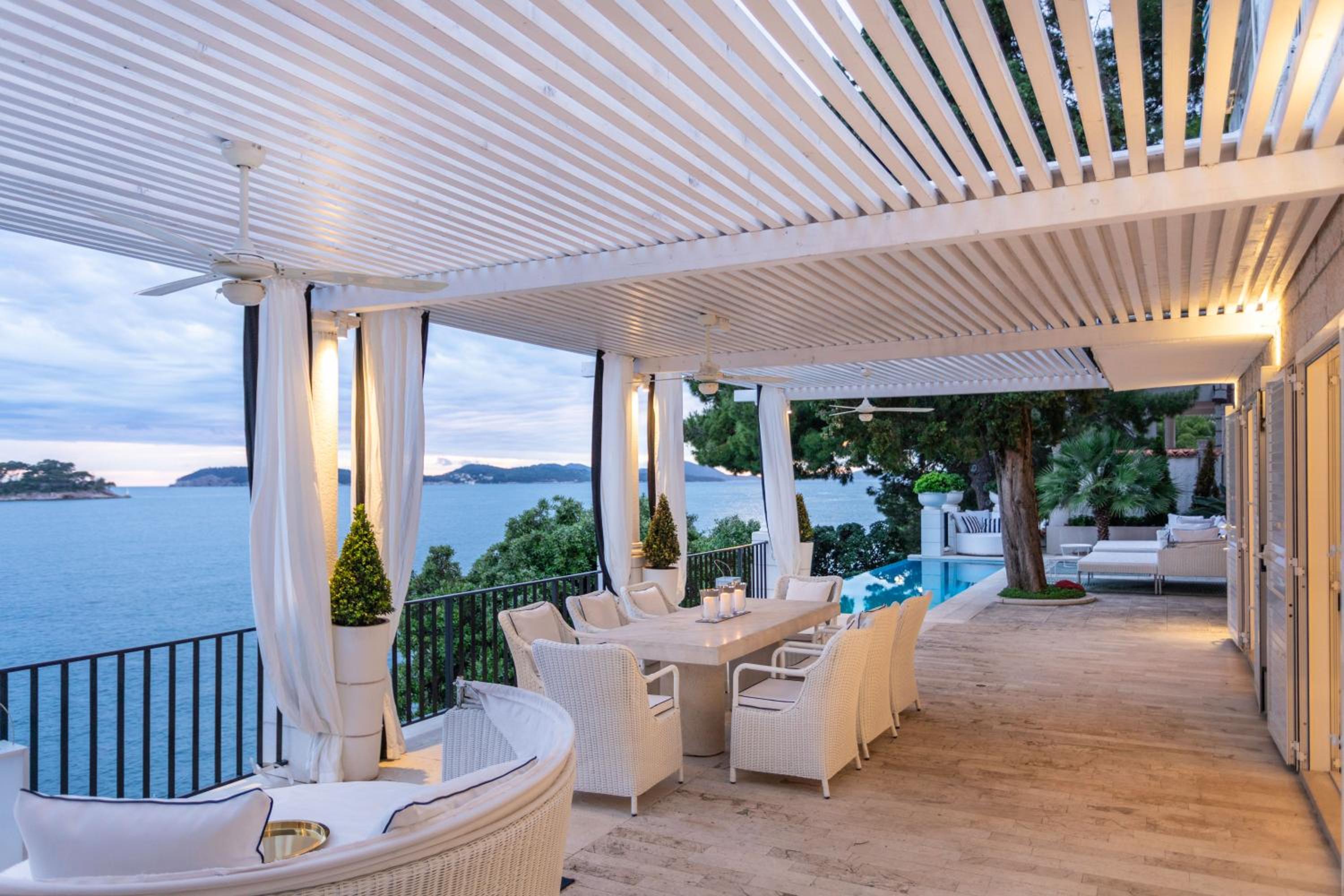Villa Mey's Place On The Beach