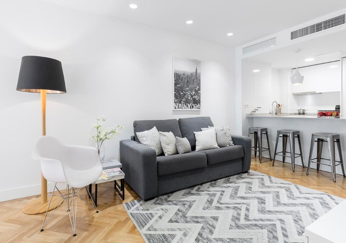 Villanueva Apartments by Flatsweethome