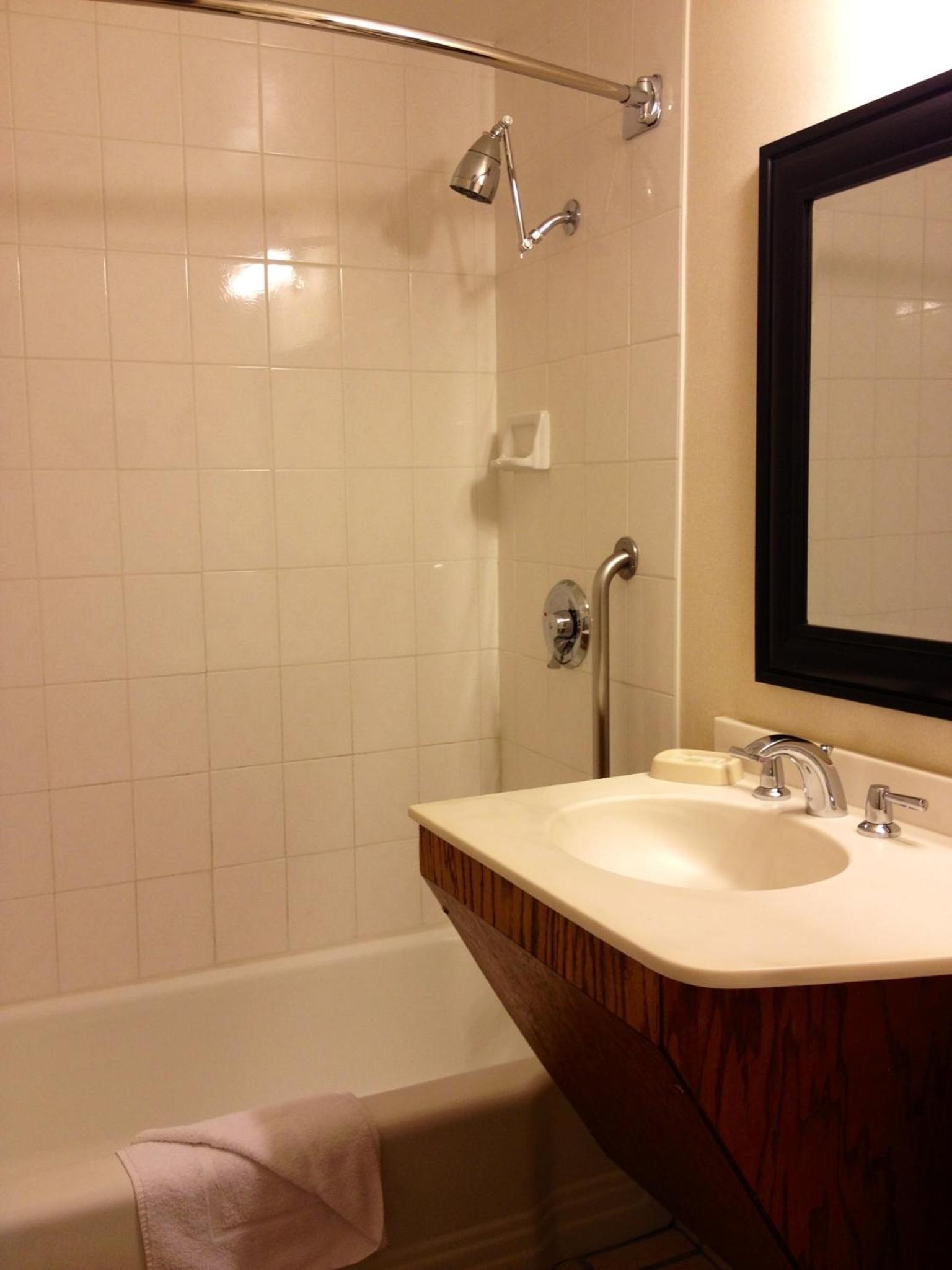 North Hollywood Vacations - Mikado Hotel - Property Image 20