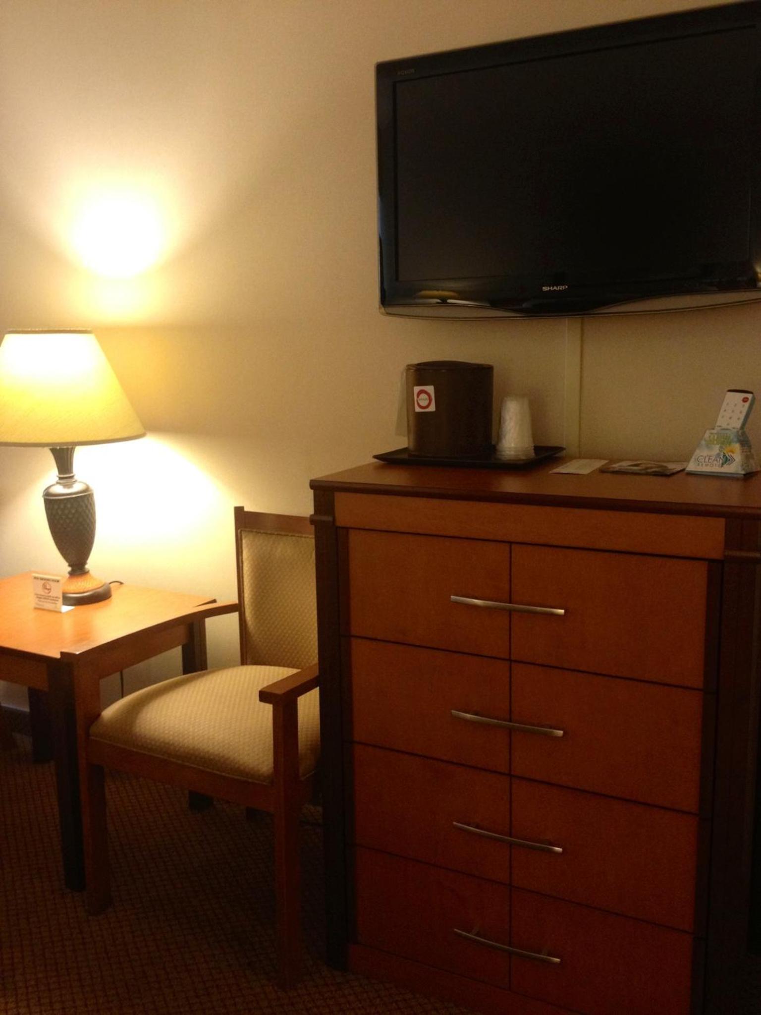 North Hollywood Vacations - Mikado Hotel - Property Image 10