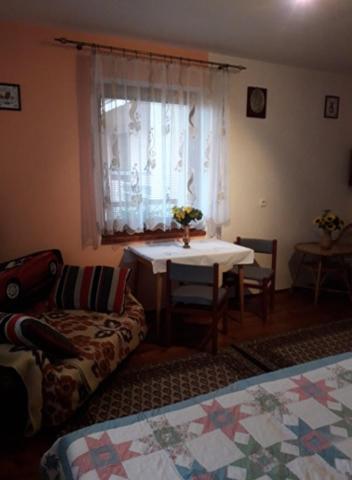 Photo 35