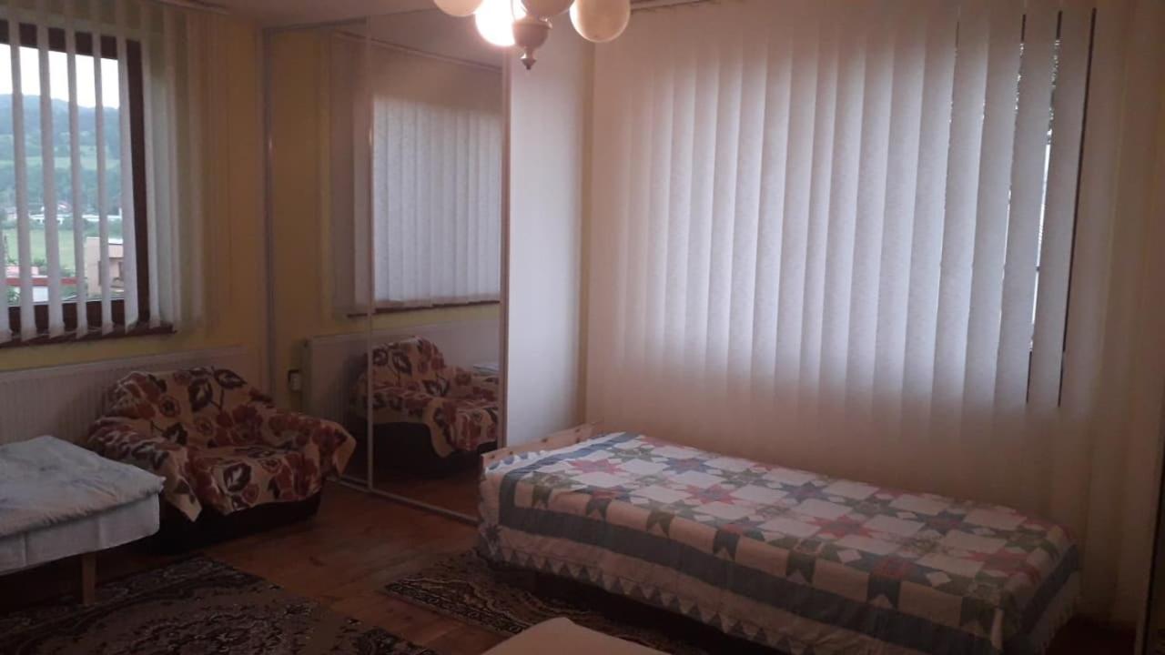 Photo 52