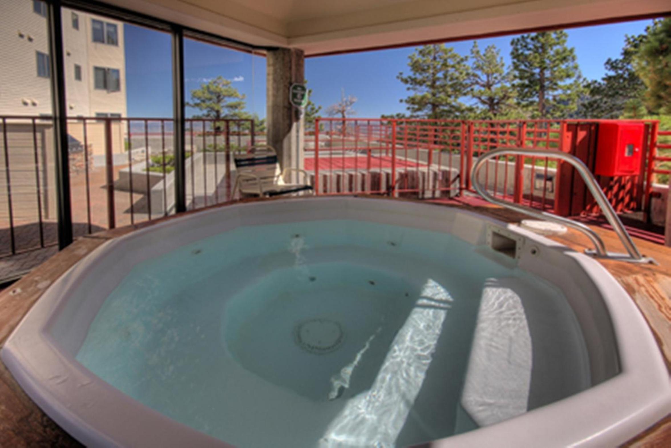 Lake Tahoe Vacations - Holiday Inn Club Vacations - Tahoe Ridge Resort, an IHG Hotel - Property Image 9