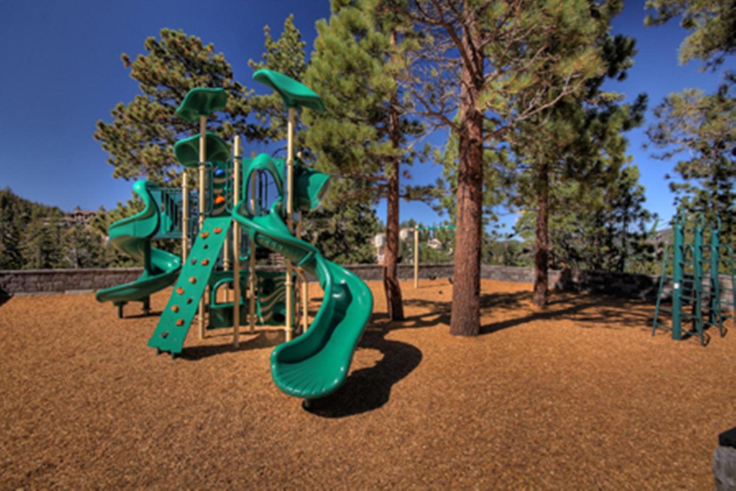 Lake Tahoe Vacations - Holiday Inn Club Vacations - Tahoe Ridge Resort, an IHG Hotel - Property Image 16
