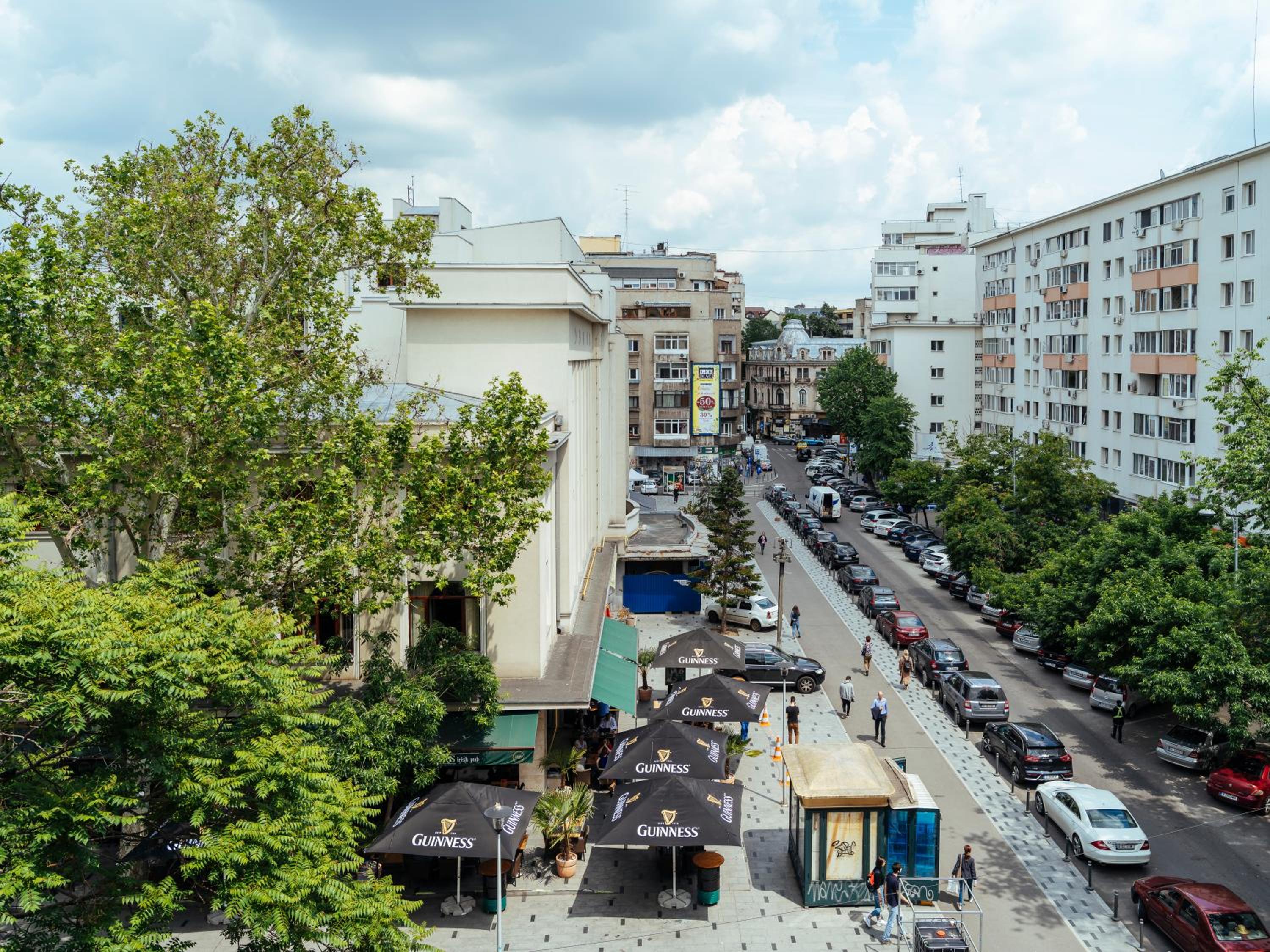 Bright and Spacious Central Apartment- Piata Amzei view 2