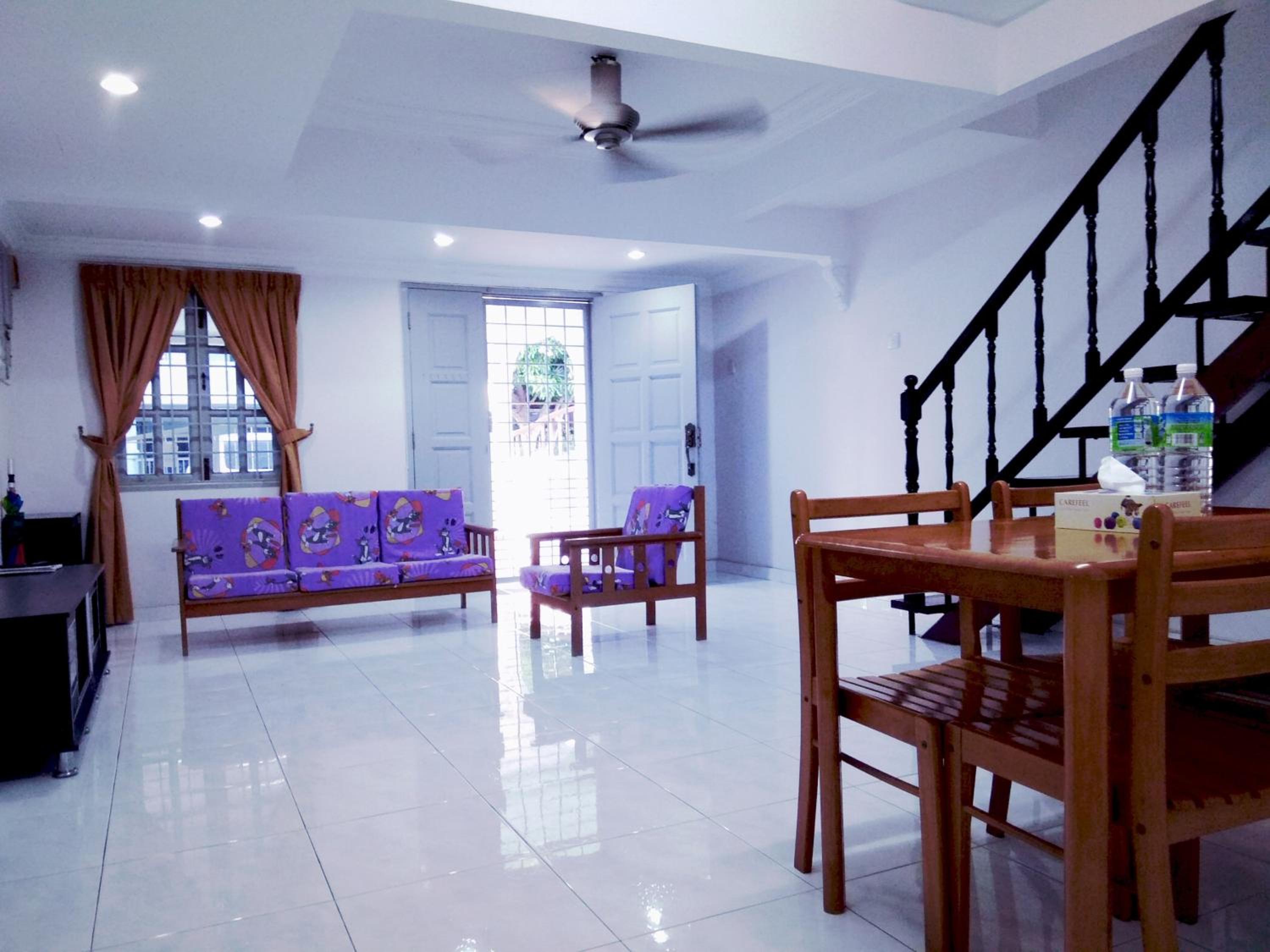 Homestay Bukit Katil Melaka 10Pax 3R3B photo 1
