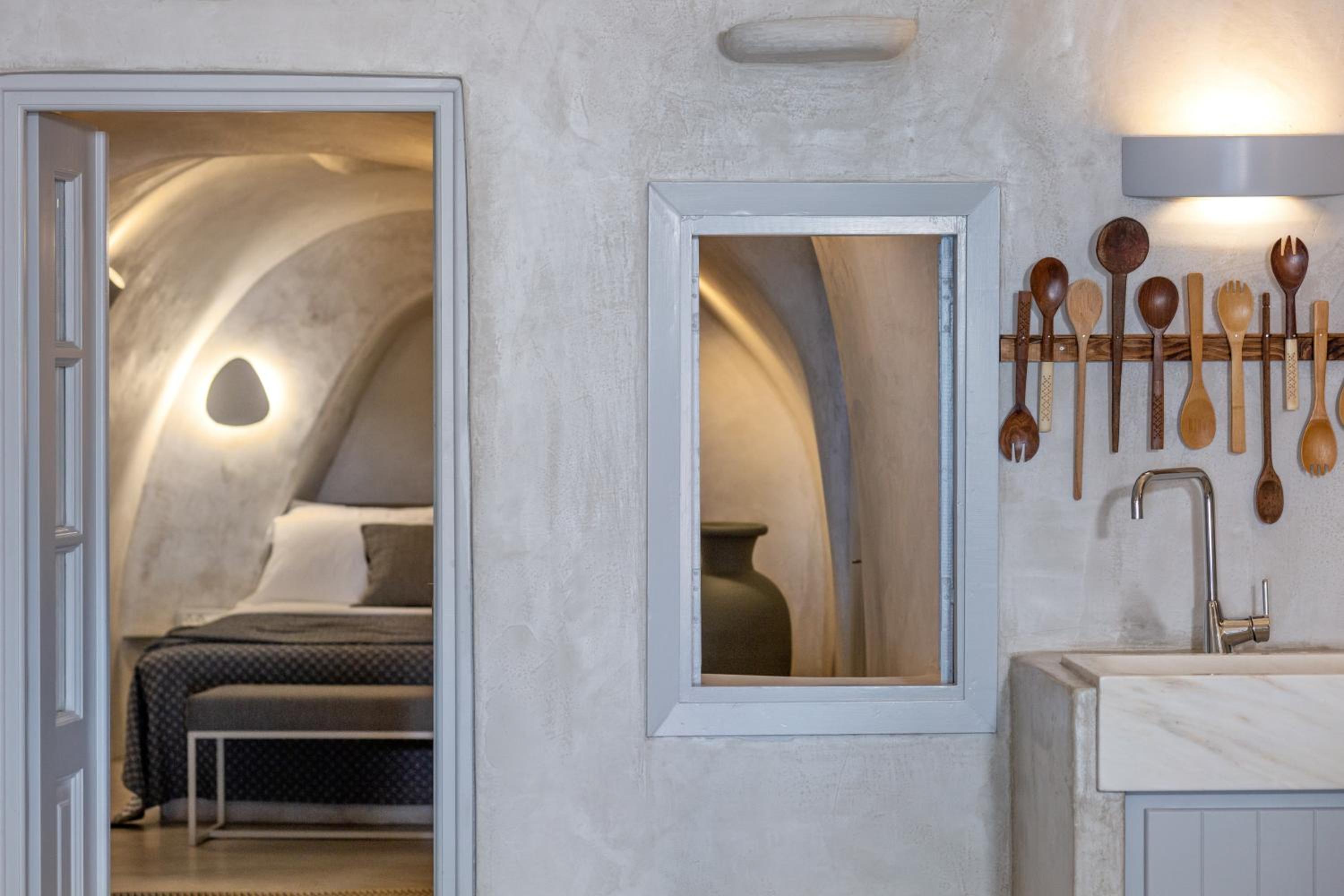 Marble Sun Villa with Jacuzzi by Caldera Houses photo 3