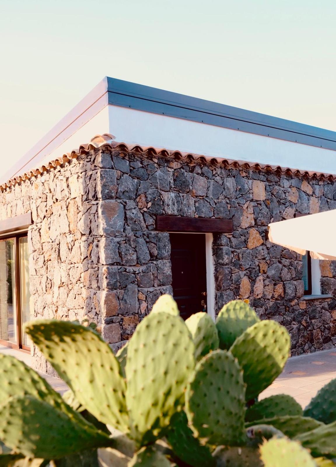 Holiday Homes Borgo Papardo view 3